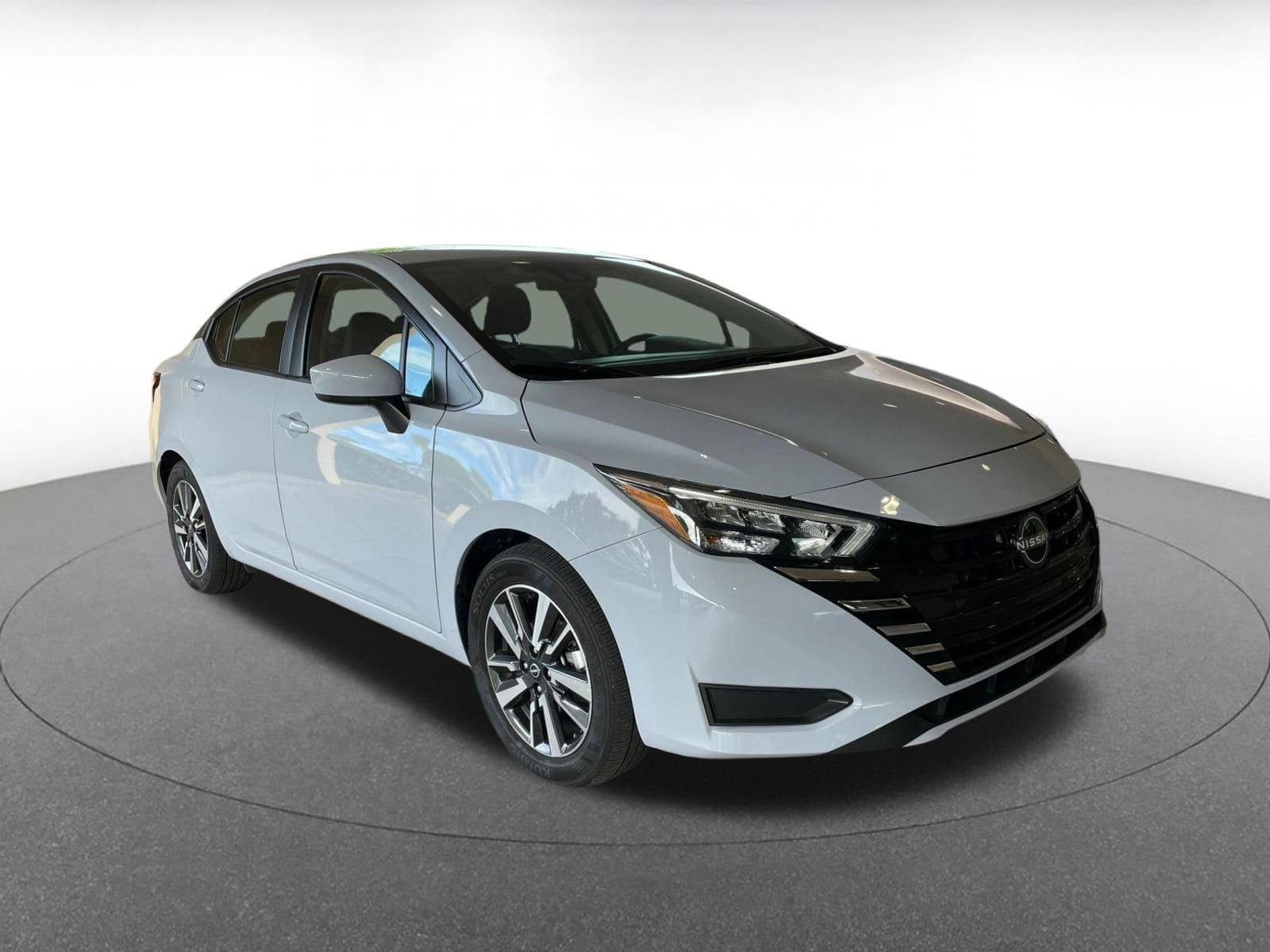 2025 Nissan Versa Sedan SV