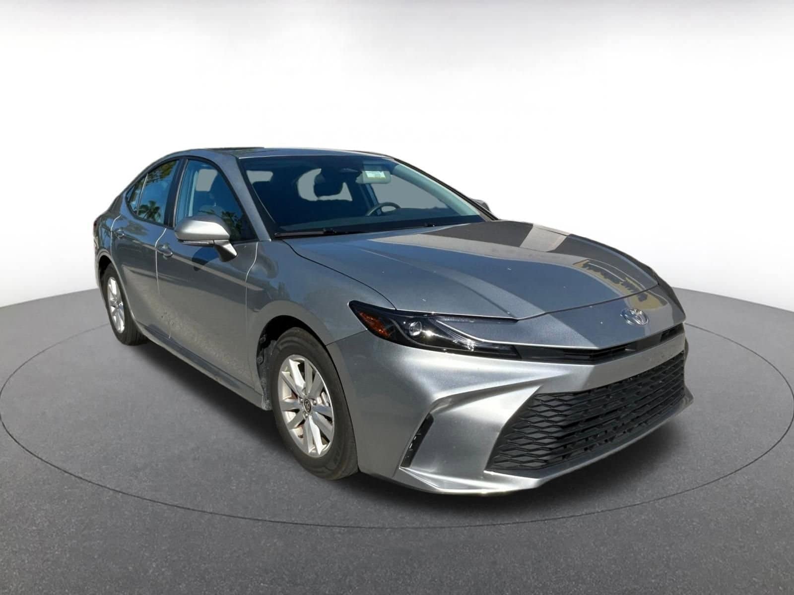 Thumbnail: 2025 Toyota Camry - 1