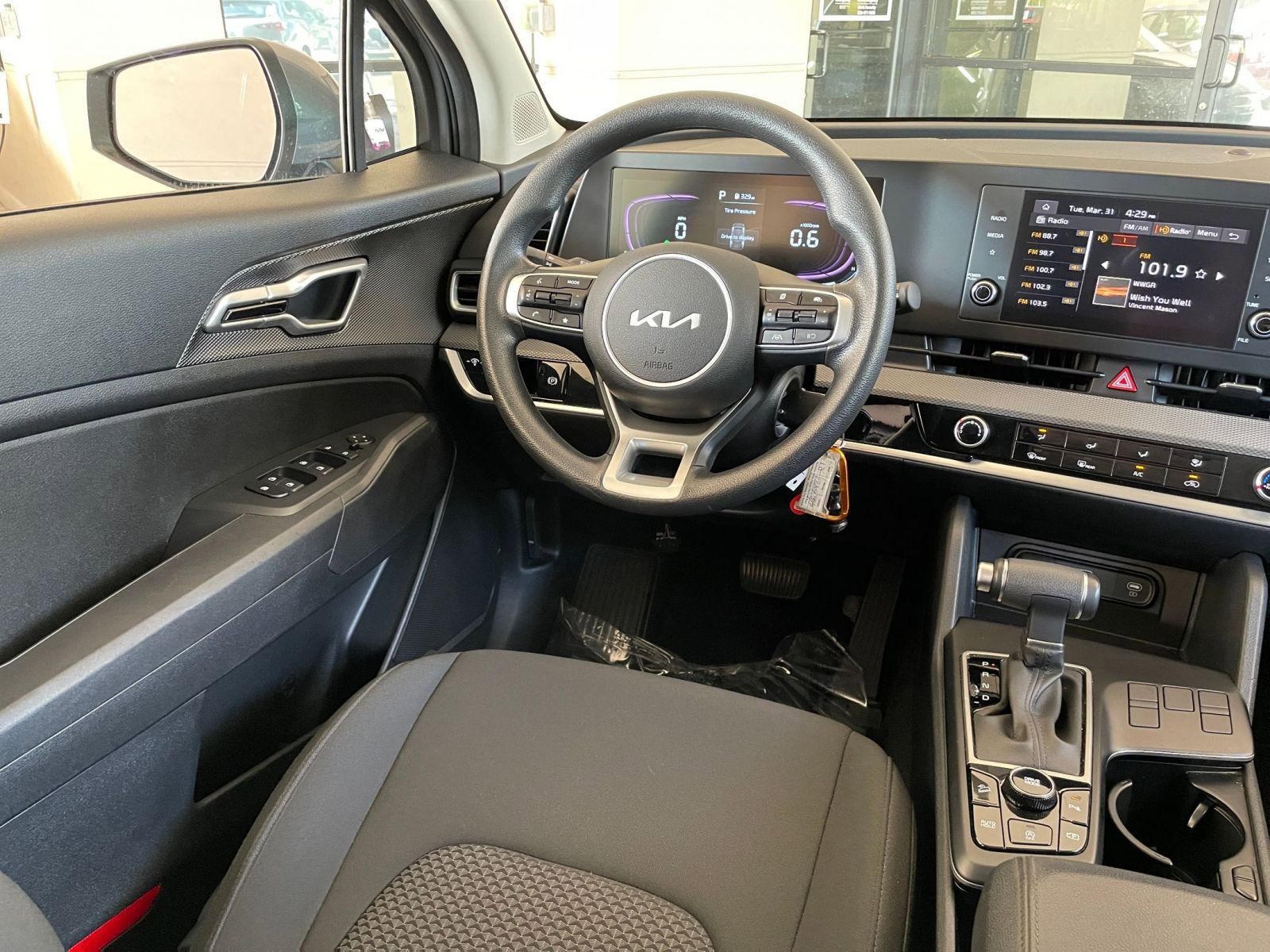 Thumbnail: 2025 Kia Sportage - 33