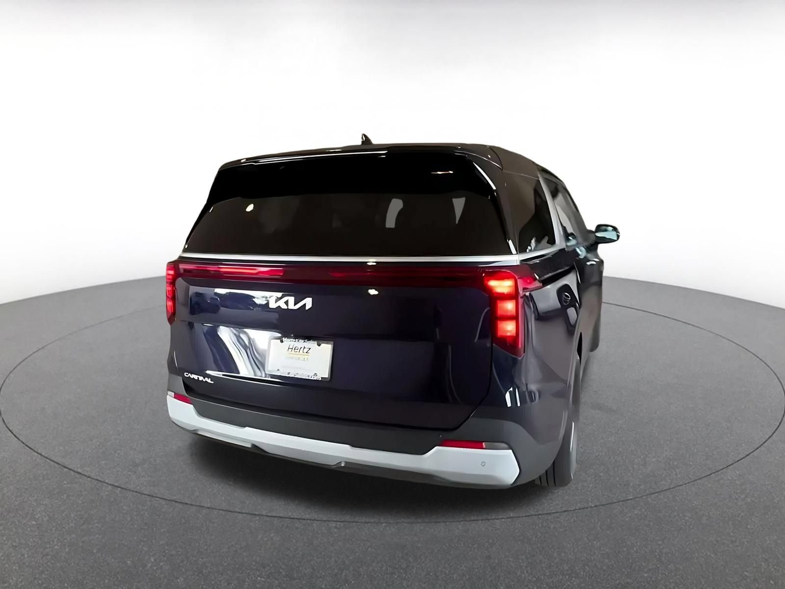 Thumbnail: 2026 Kia Carnival - 14