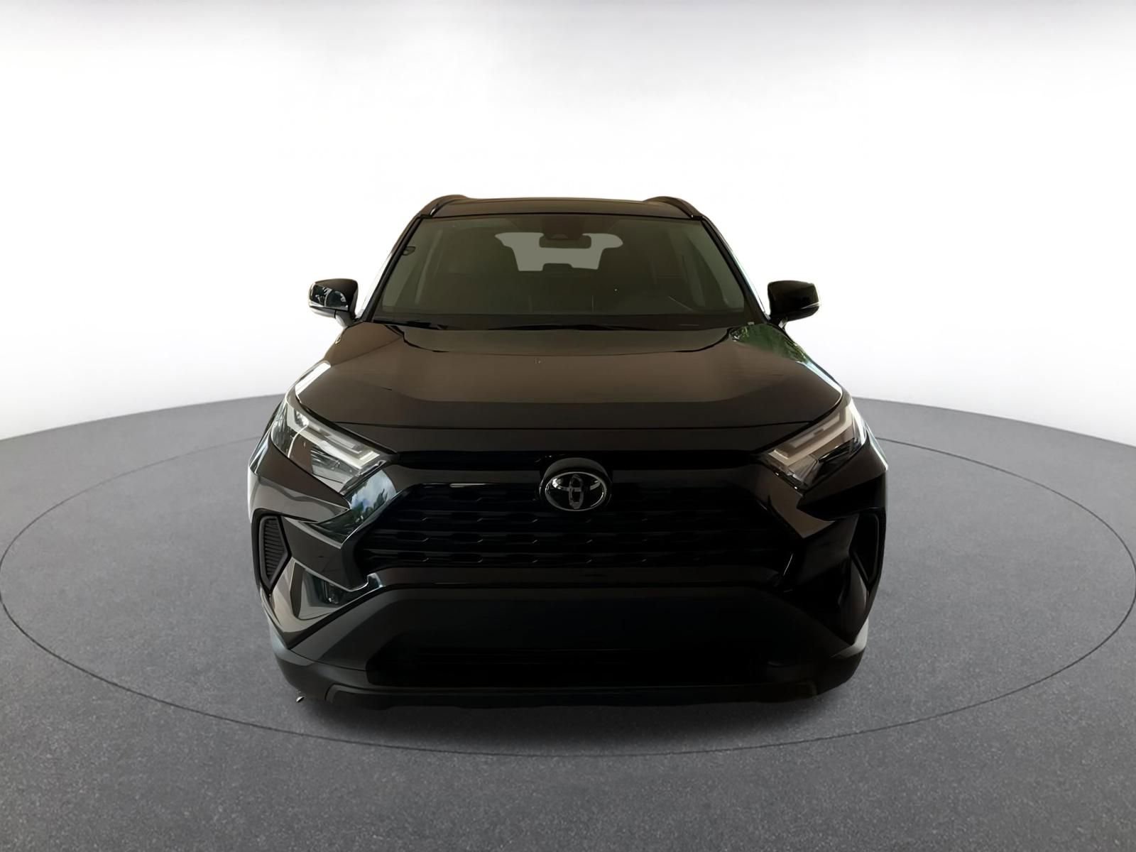 Thumbnail: 2025 Toyota RAV4 - 11