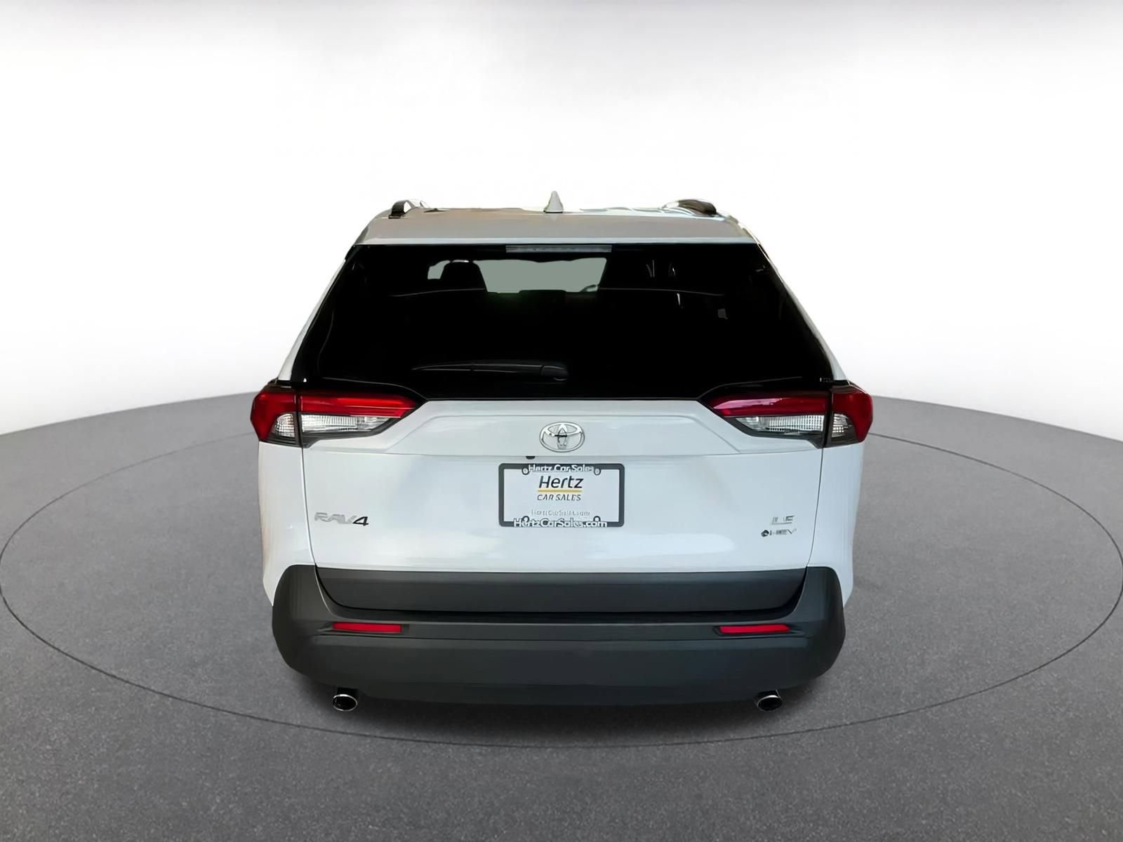 Thumbnail: 2025 Toyota RAV4 - 11