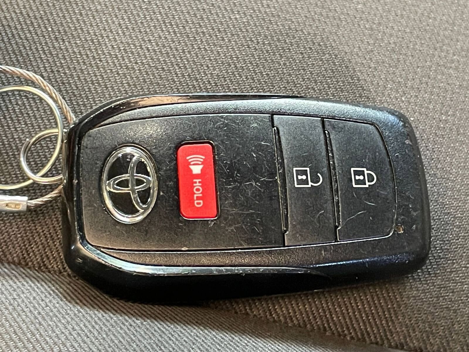 Thumbnail: 2024 Toyota Tacoma - 21