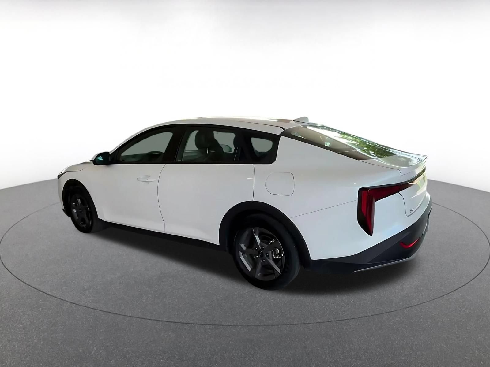 Thumbnail: 2025 Kia K4 - 8