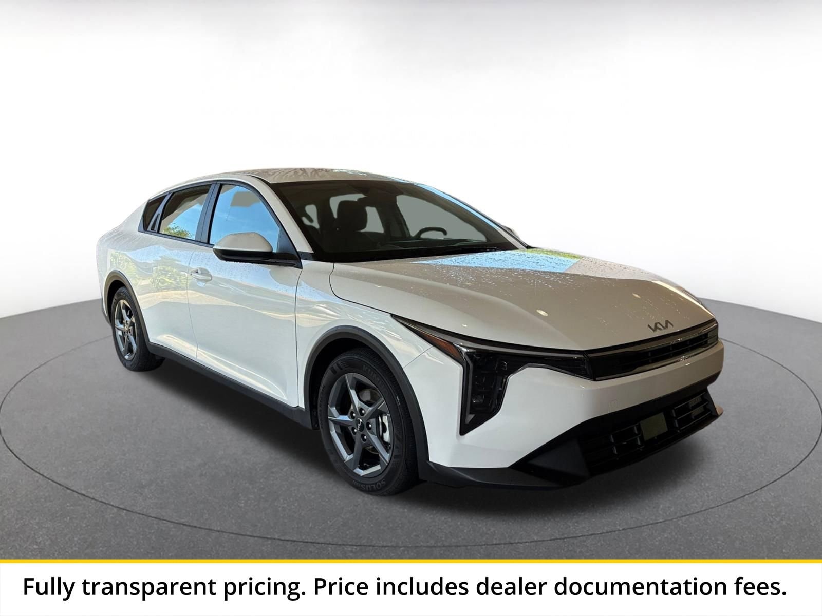 Thumbnail: 2025 Kia K4 - 1