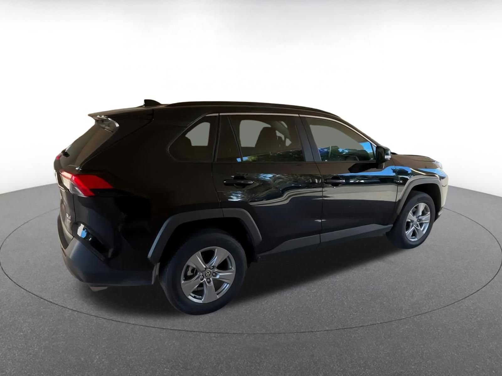 Thumbnail: 2025 Toyota RAV4 - 14