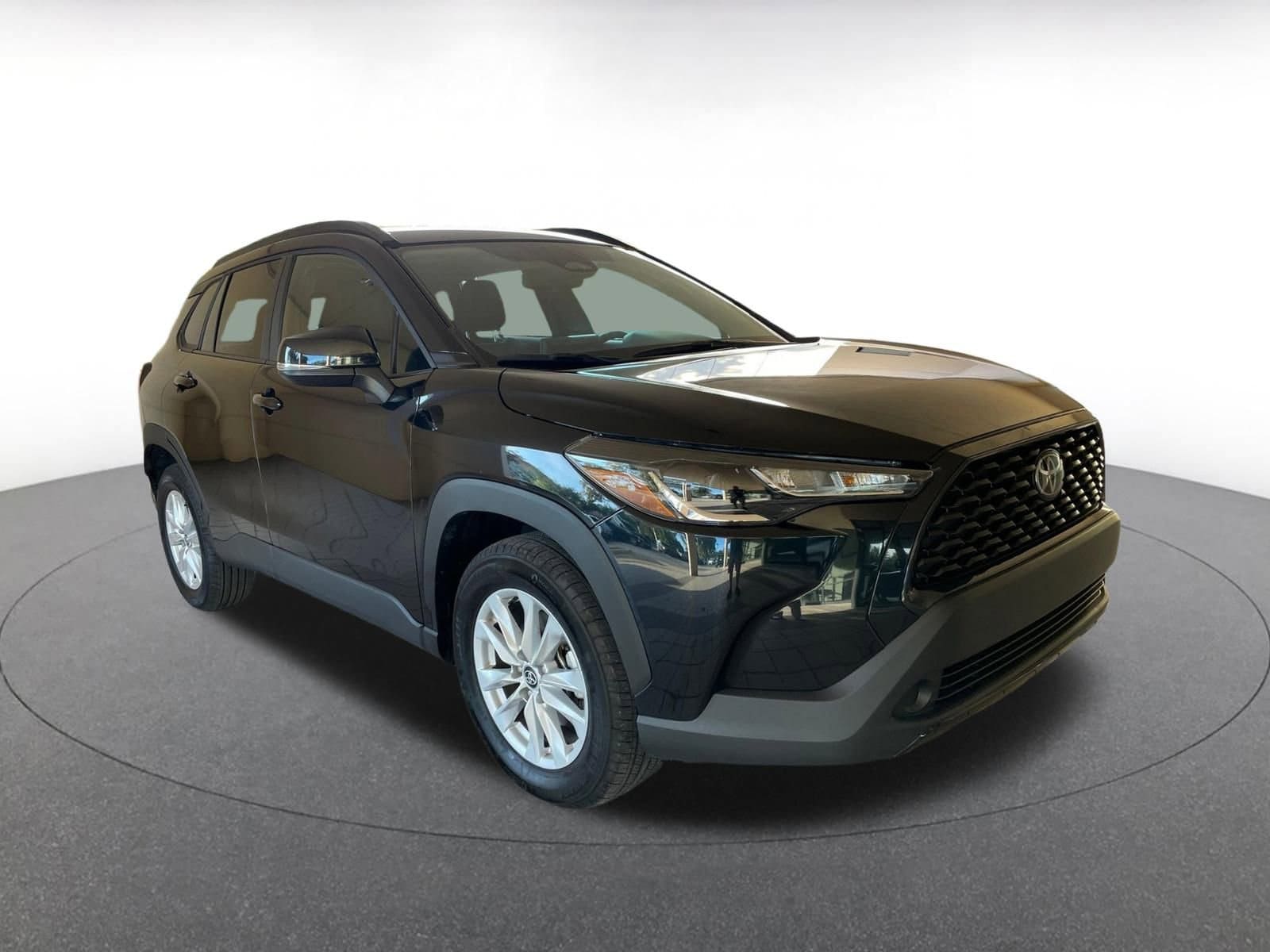 Thumbnail: 2025 Toyota Corolla Cross - 1