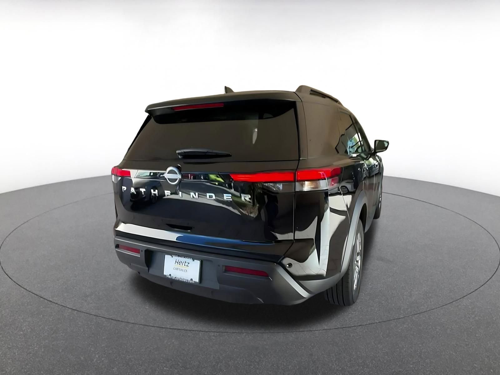 Thumbnail: 2025 Nissan Pathfinder - 14