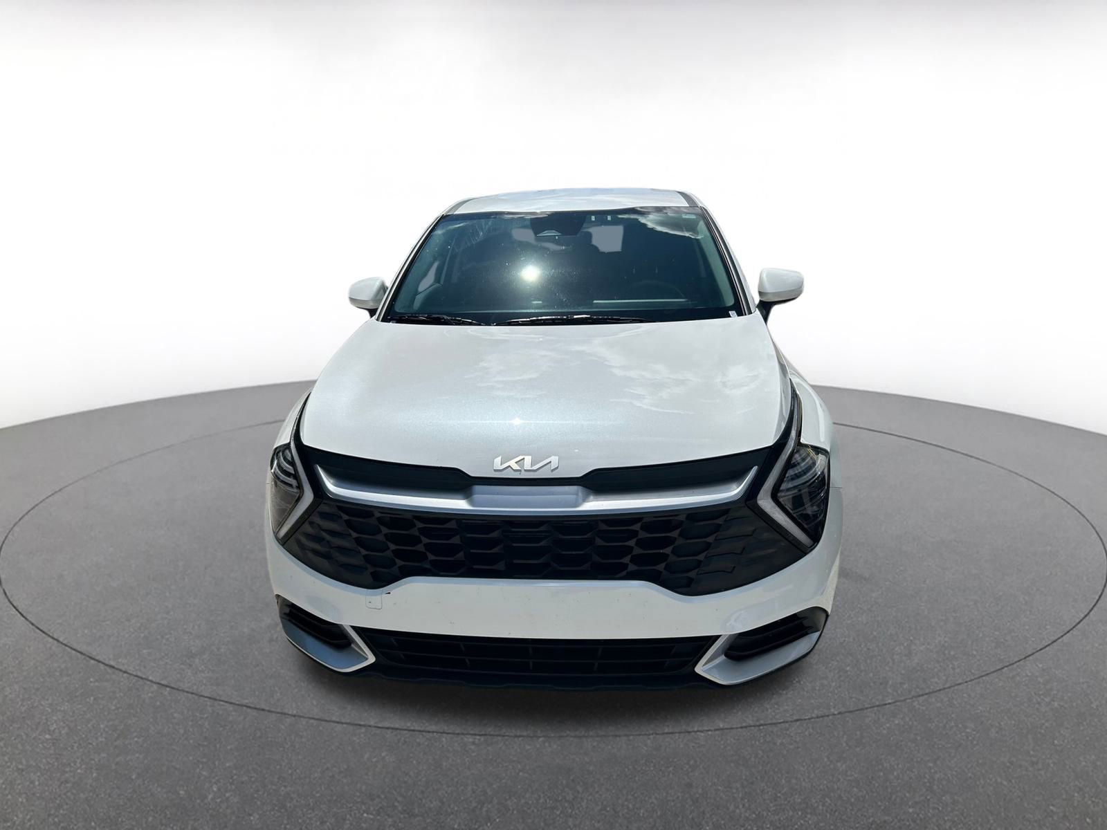 Thumbnail: 2024 Kia Sportage - 3