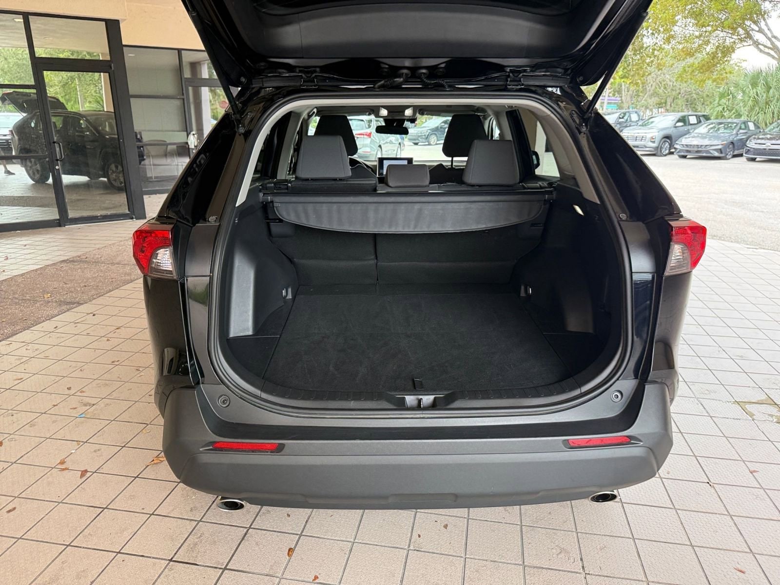 Thumbnail: 2025 Toyota RAV4 - 24