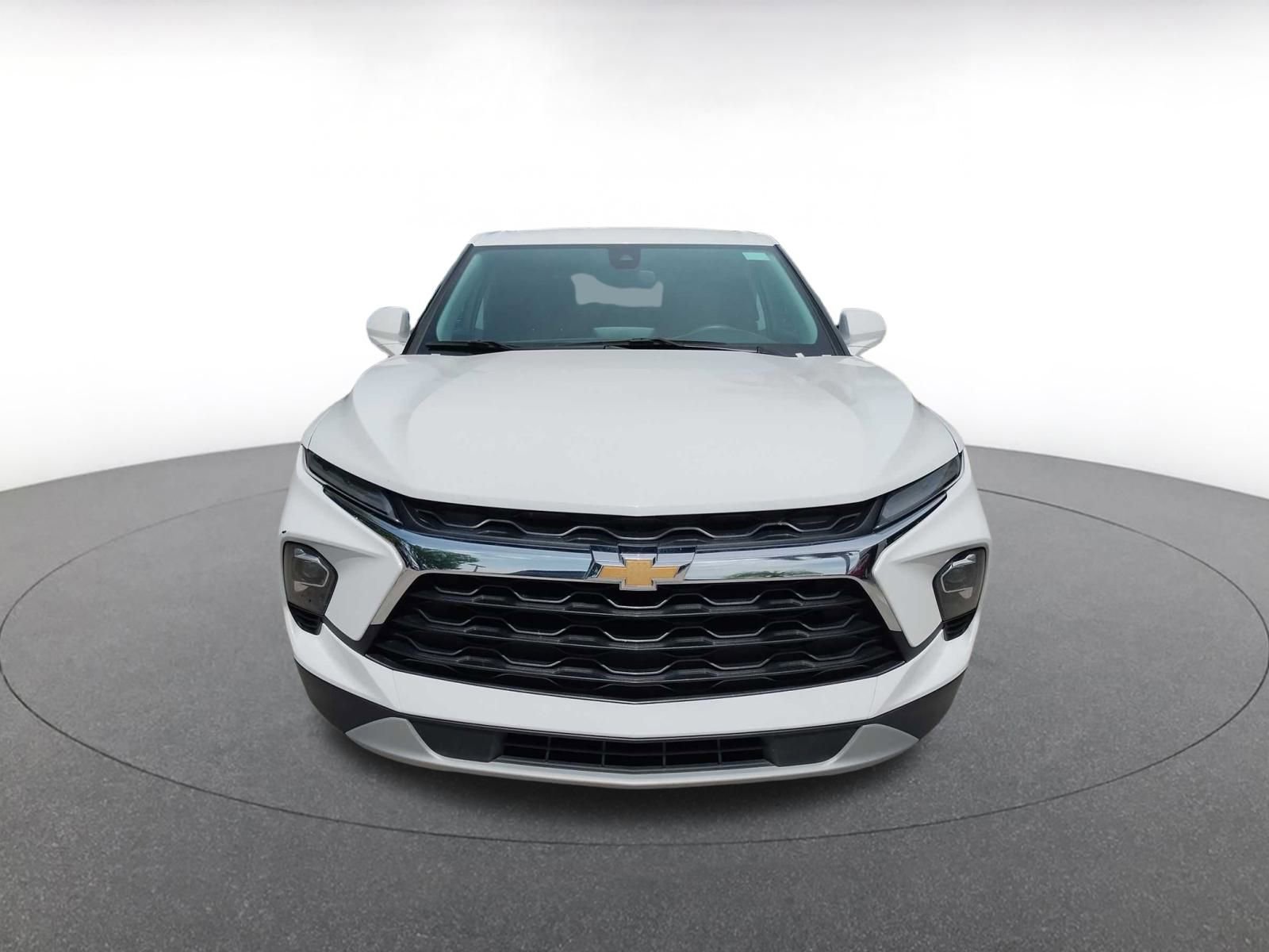 Thumbnail: 2023 Chevrolet Blazer - 2