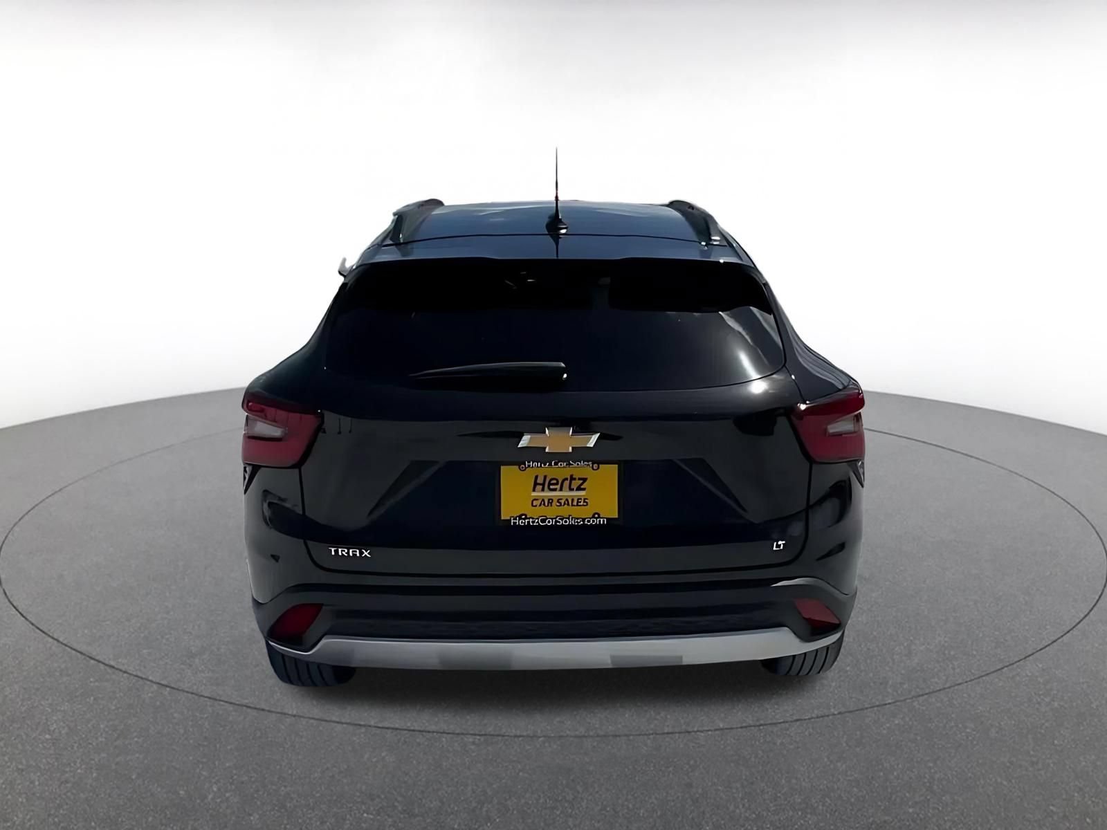 Thumbnail: 2025 Chevrolet Trax - 10