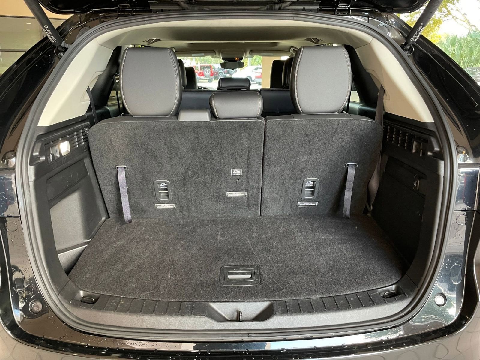 Thumbnail: 2025 Mazda CX-90 - 32