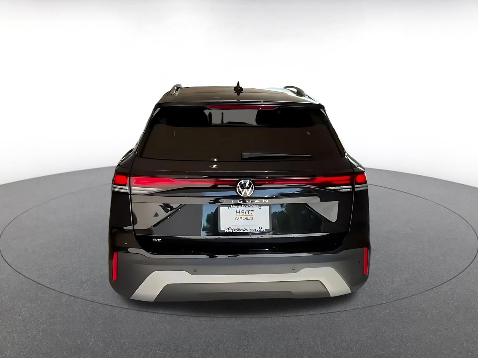 Thumbnail: 2026 Volkswagen Tiguan - 10
