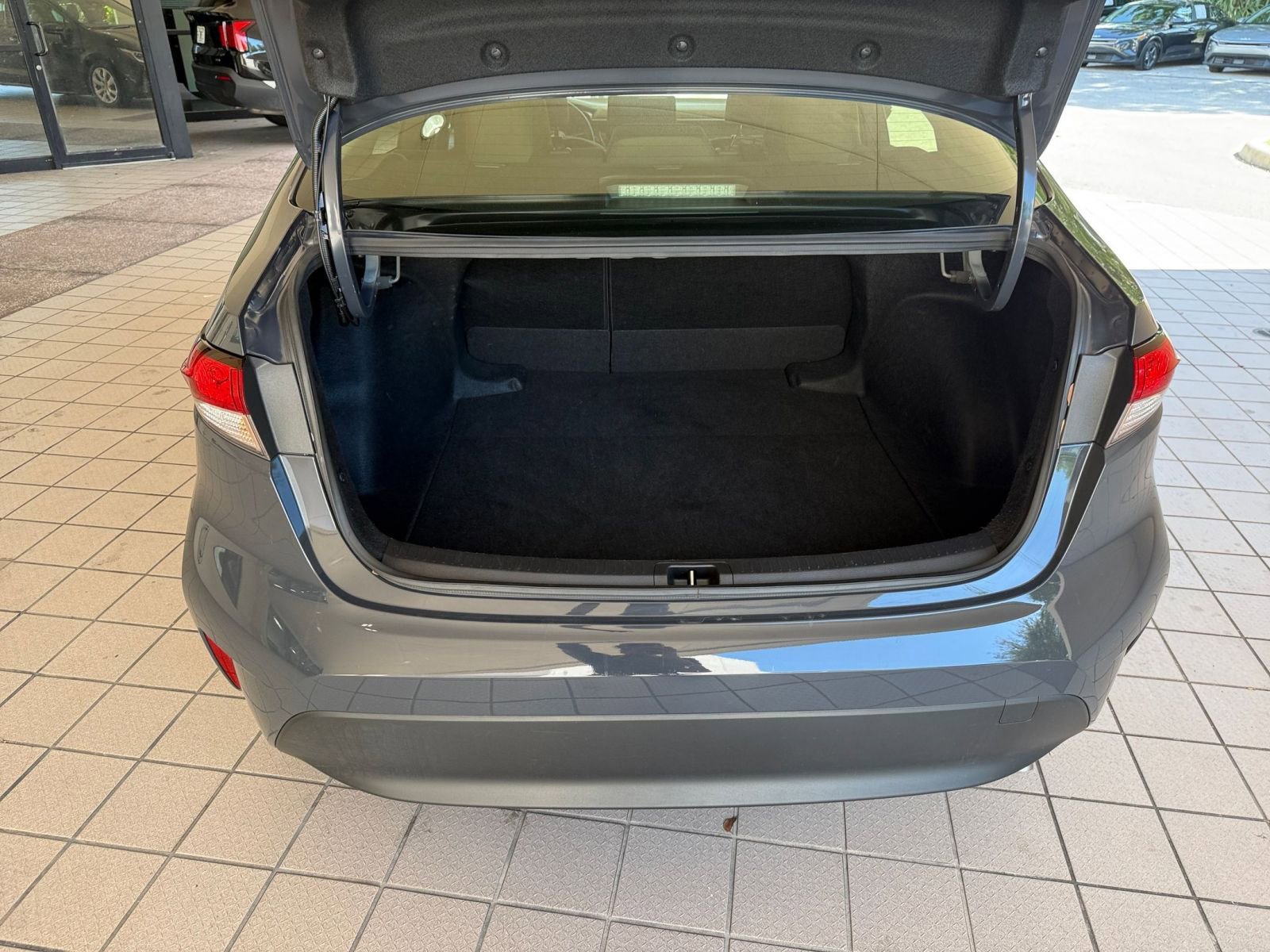 Thumbnail: 2025 Toyota Corolla - 24