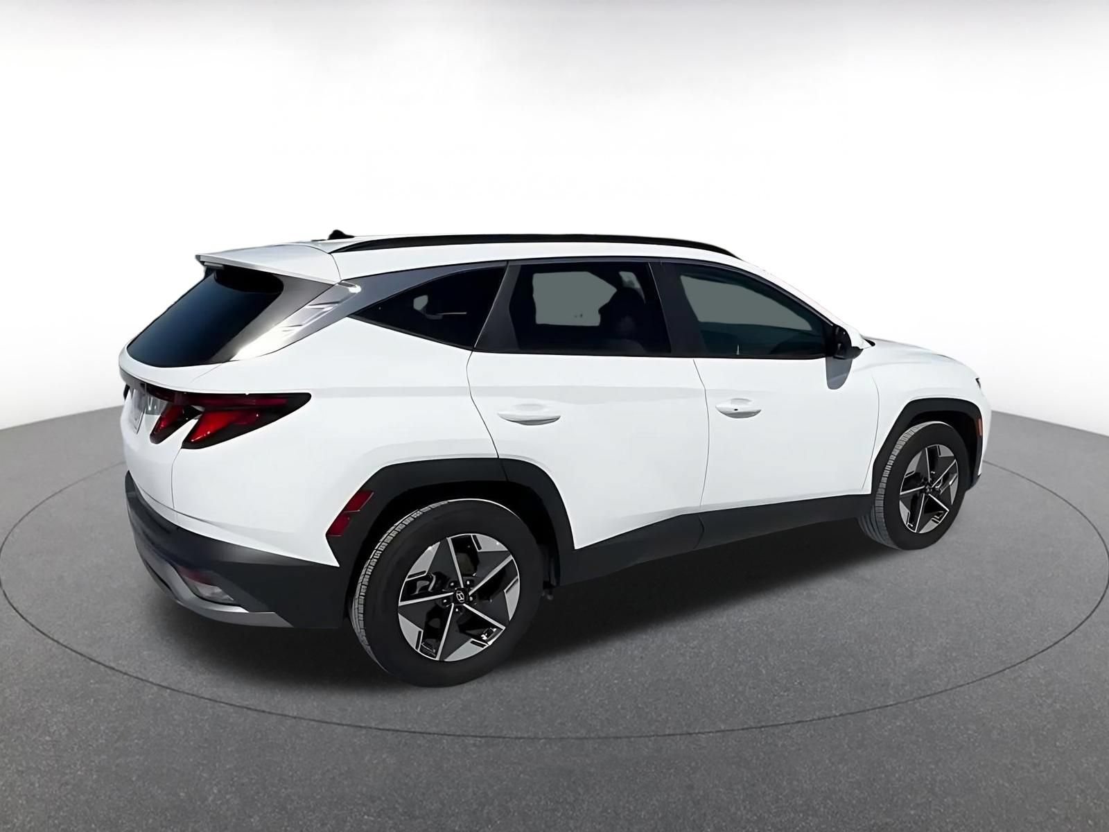 Thumbnail: 2026 Hyundai Tucson - 15