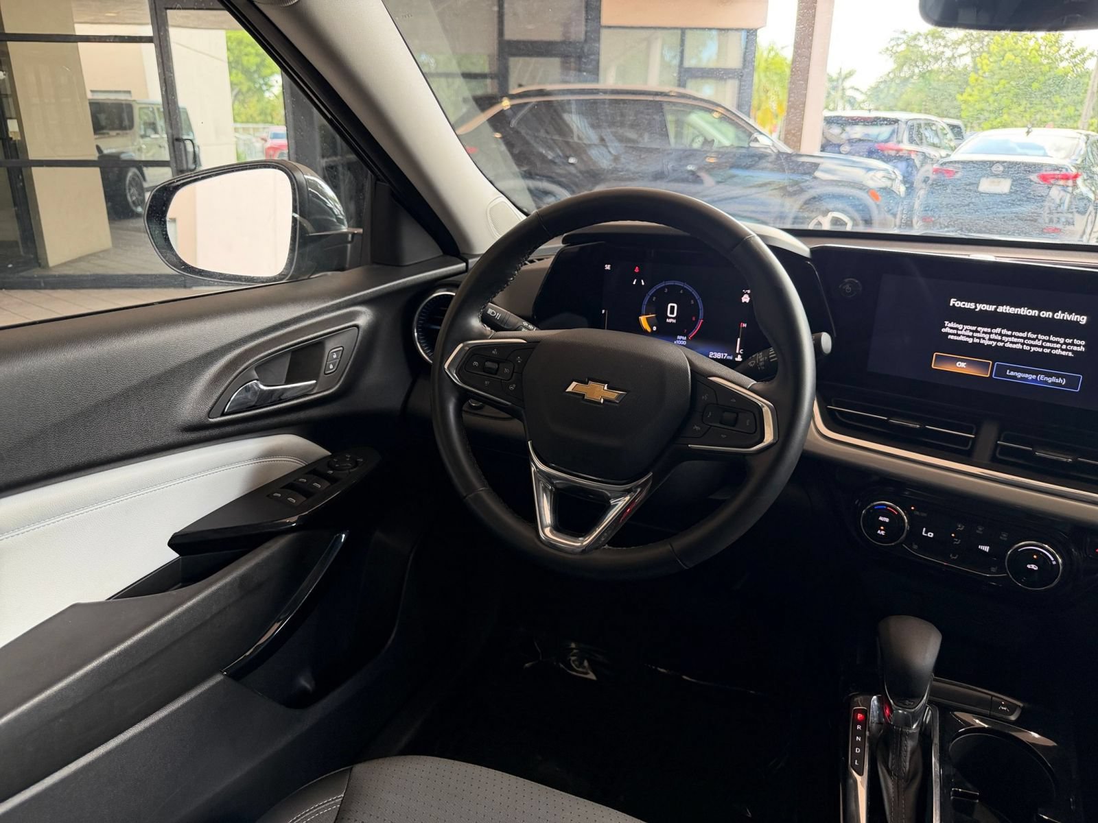 Thumbnail: 2025 Chevrolet Trax - 29