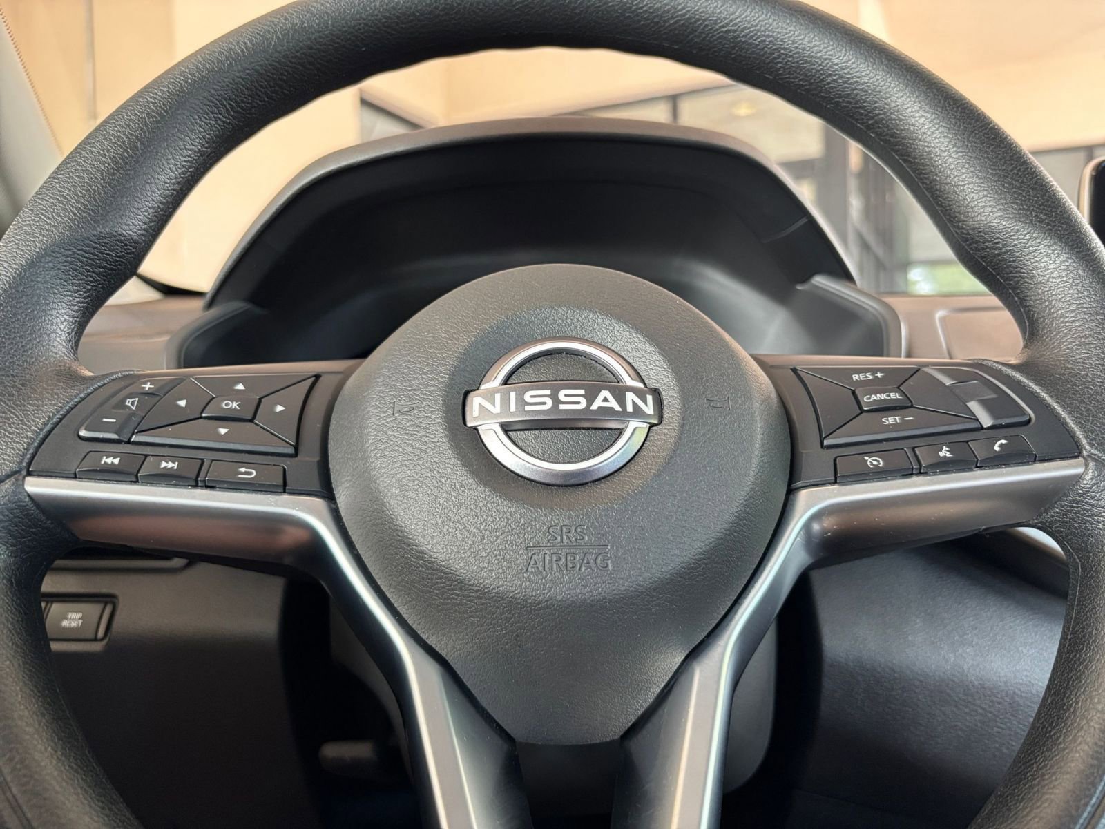Thumbnail: 2025 Nissan Altima - 28