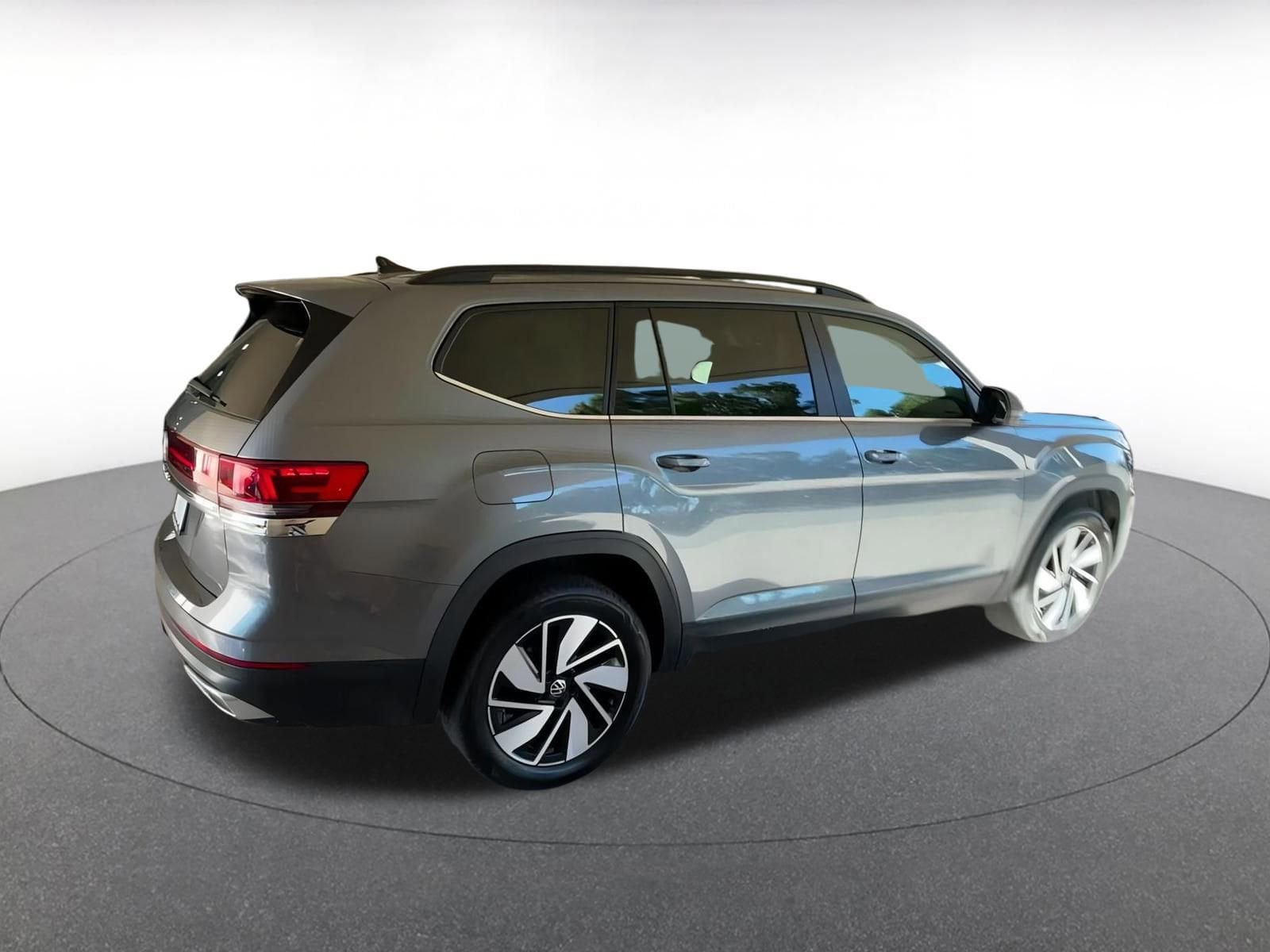 Thumbnail: 2025 Volkswagen Atlas - 15