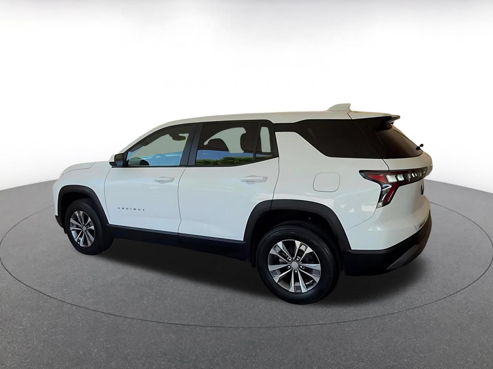 Thumbnail: 2025 Chevrolet Equinox - 9