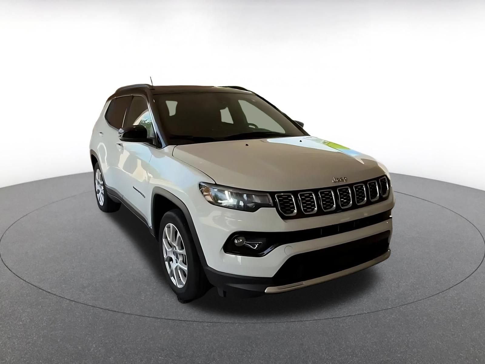 Thumbnail: 2025 Jeep Compass - 3