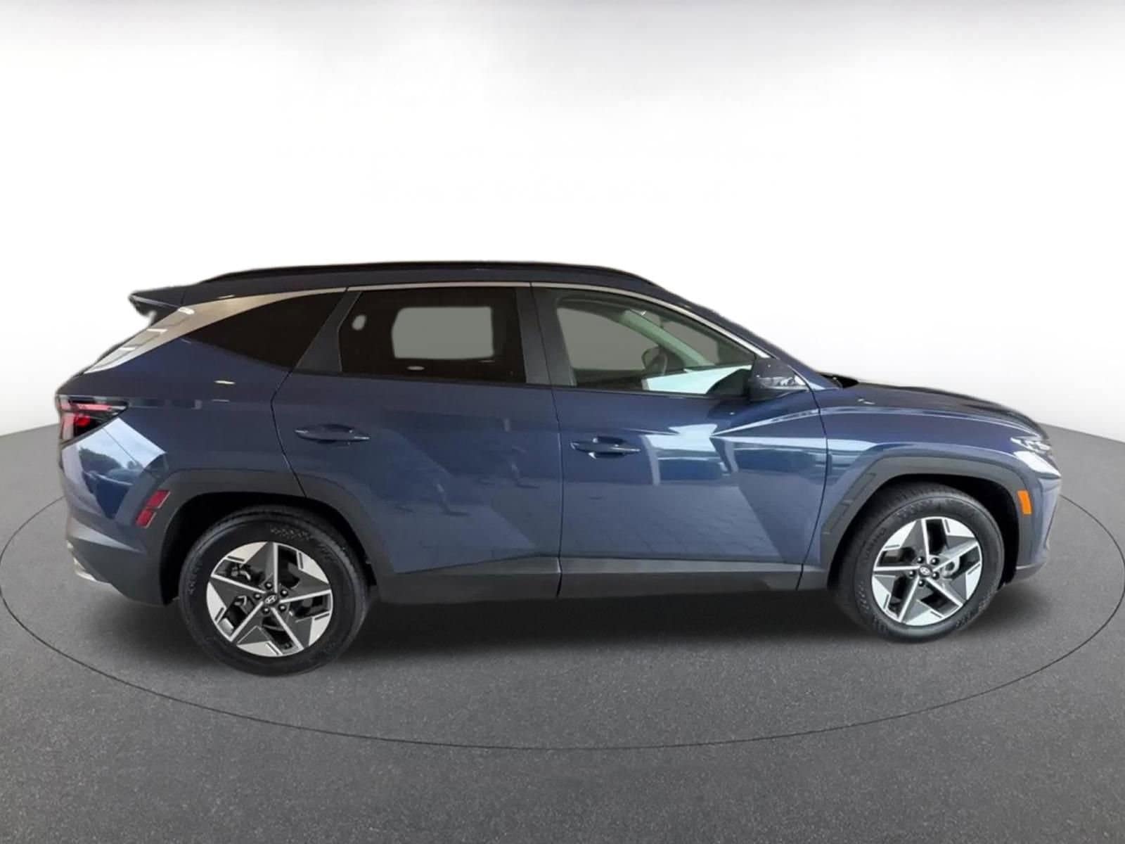 Thumbnail: 2025 Hyundai Tucson - 16