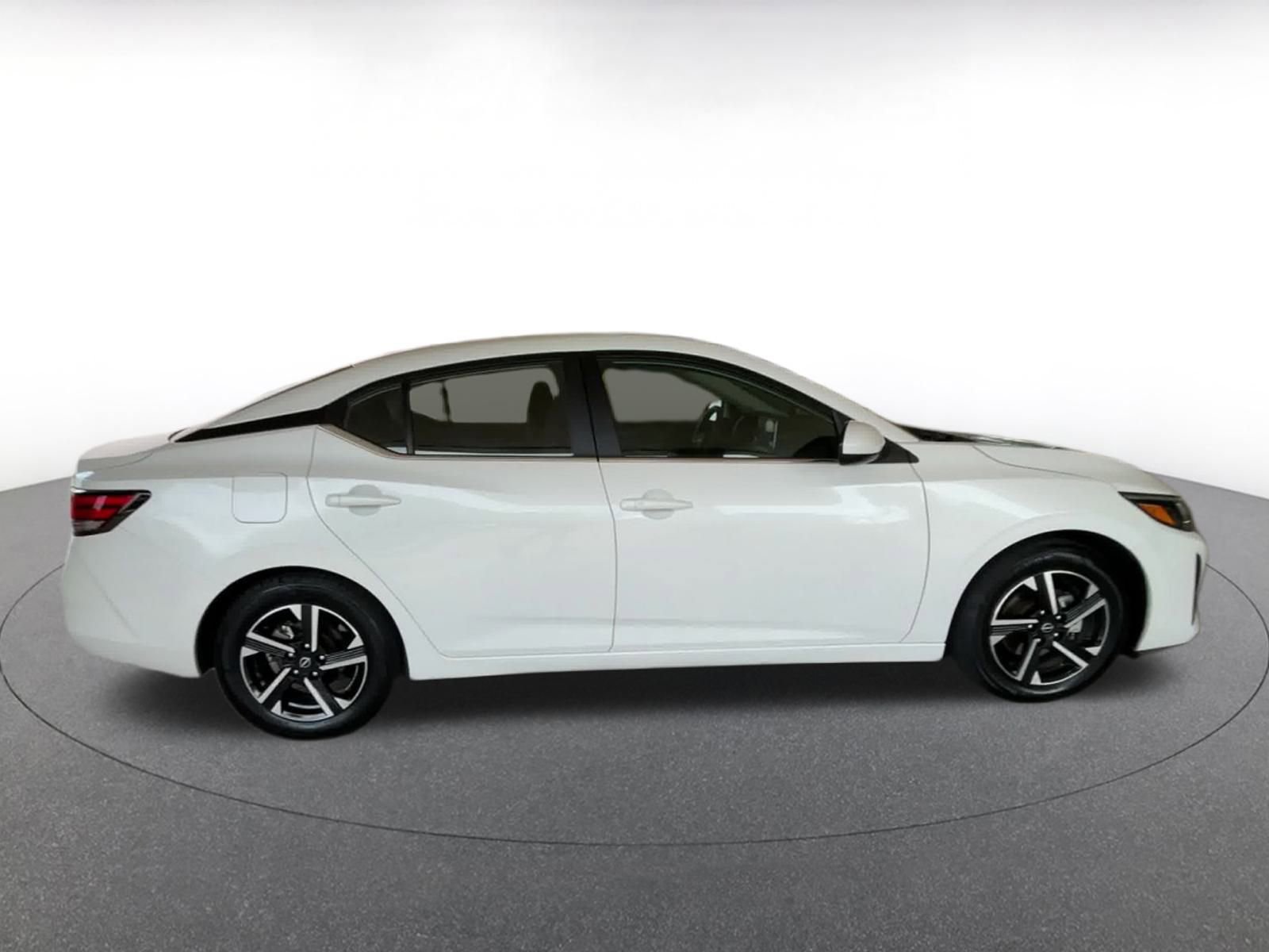 Thumbnail: 2024 Nissan Sentra - 16