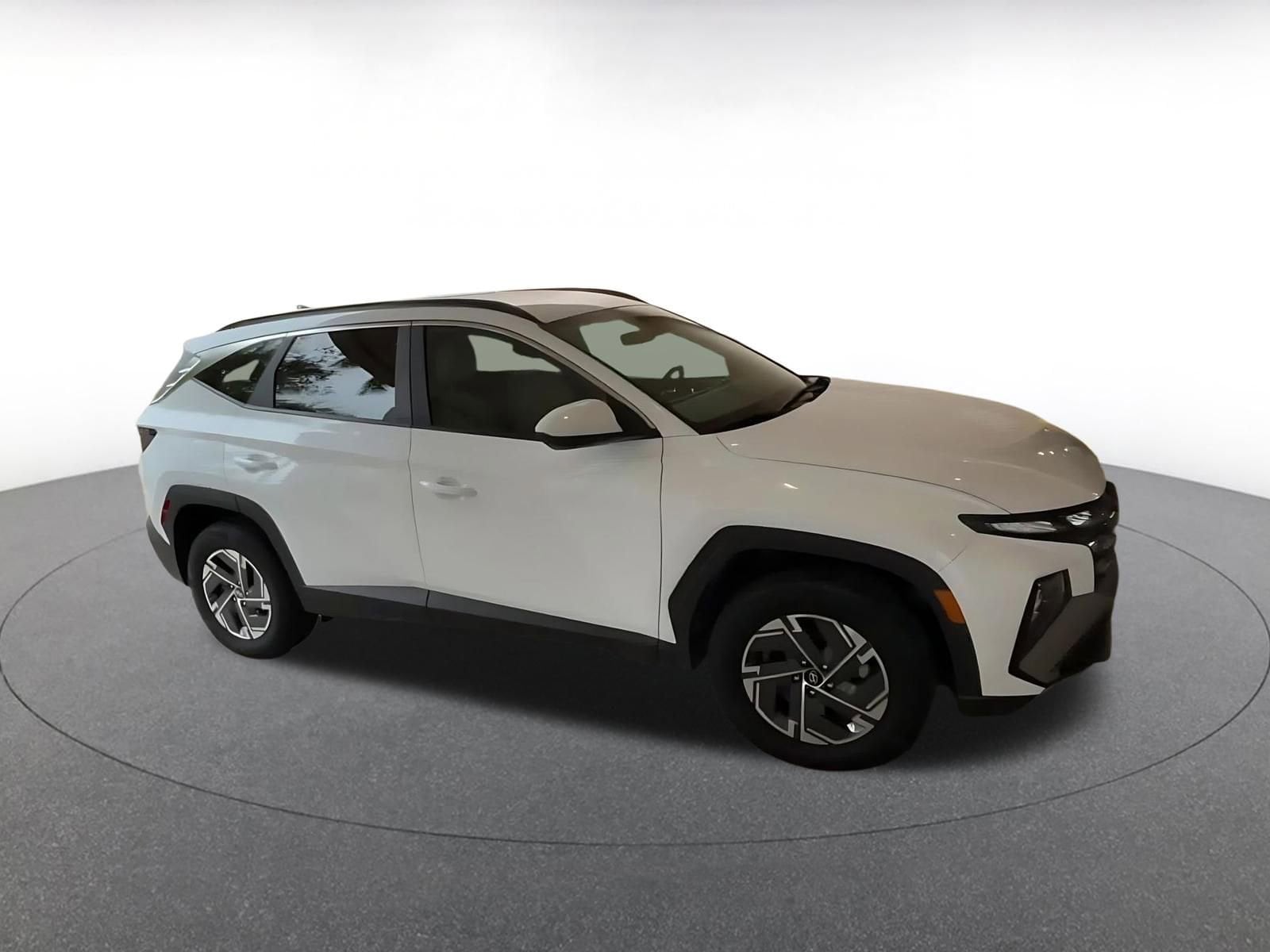 Thumbnail: 2025 Hyundai Tucson - 2