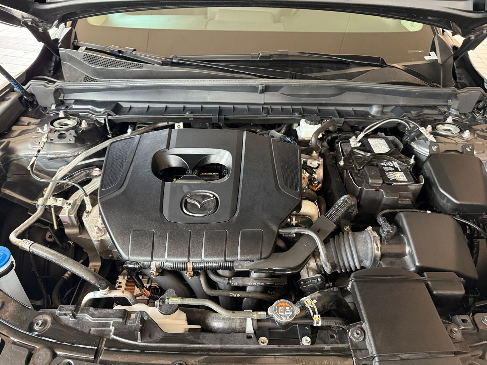 Thumbnail: 2025 Mazda CX-50 - 25