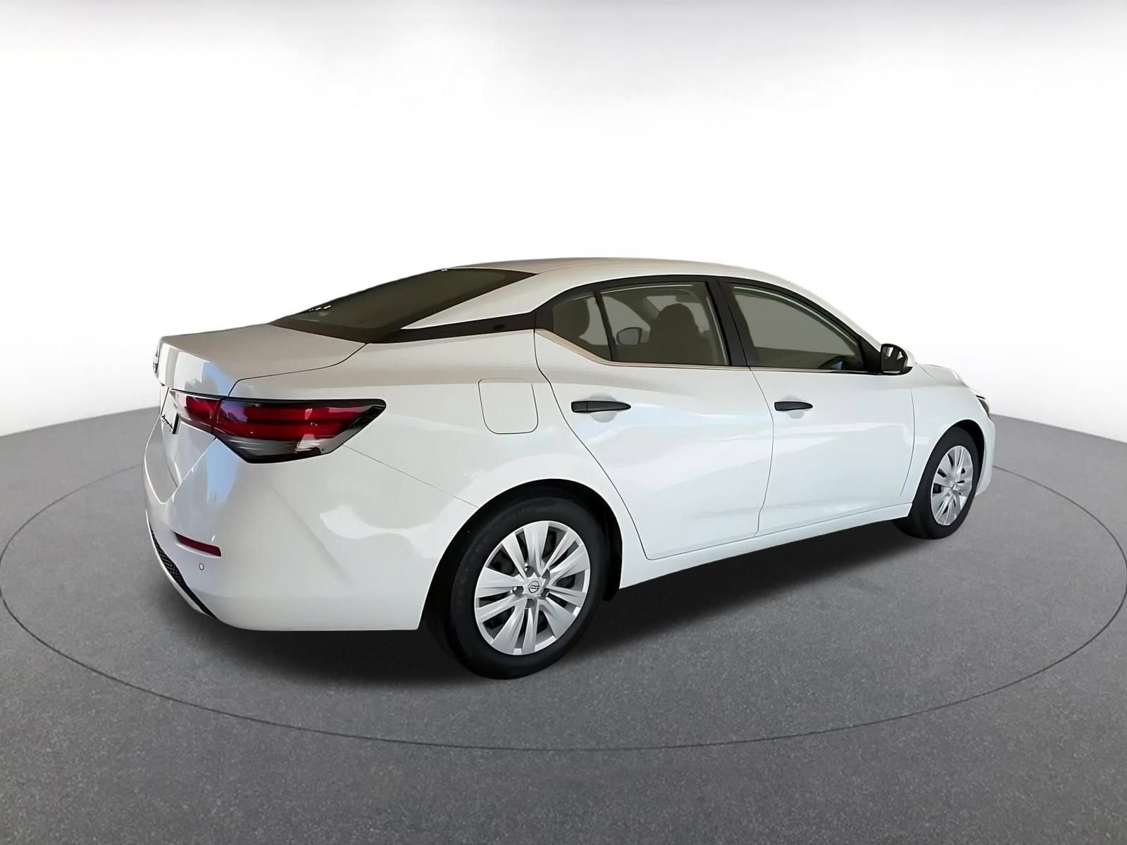 Thumbnail: 2025 Nissan Sentra - 15