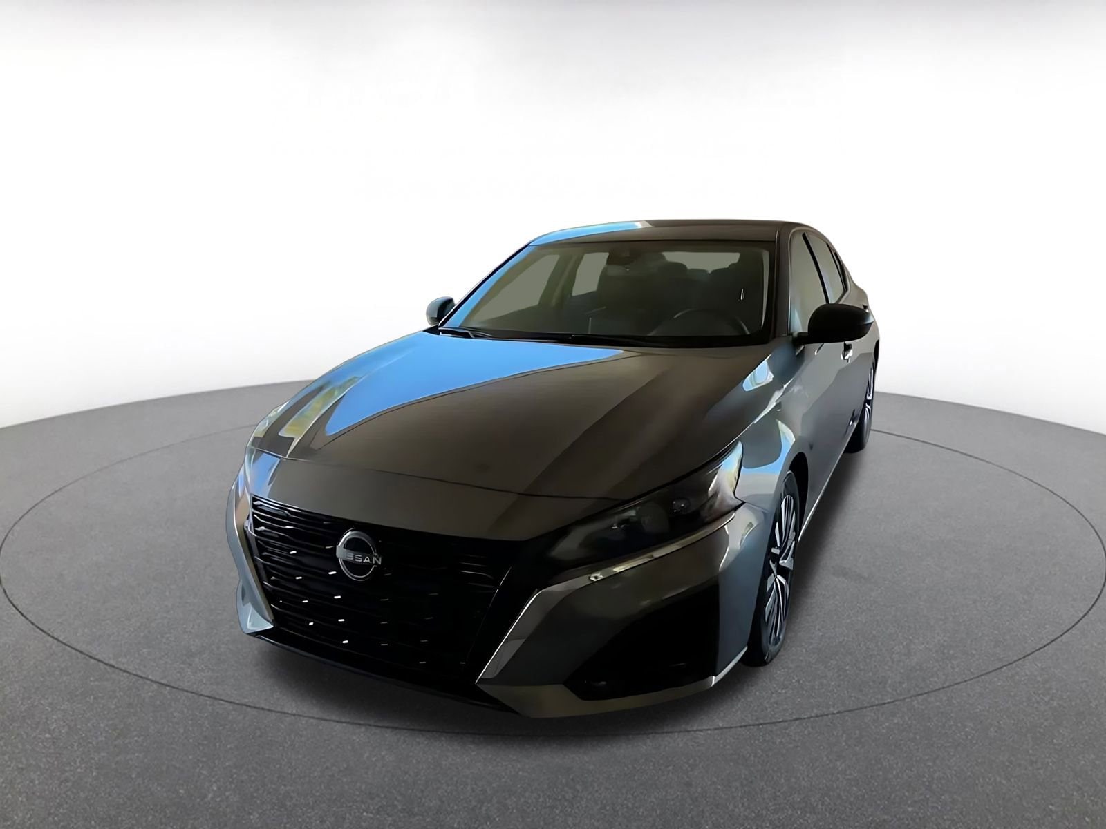 Thumbnail: 2025 Nissan Altima - 4