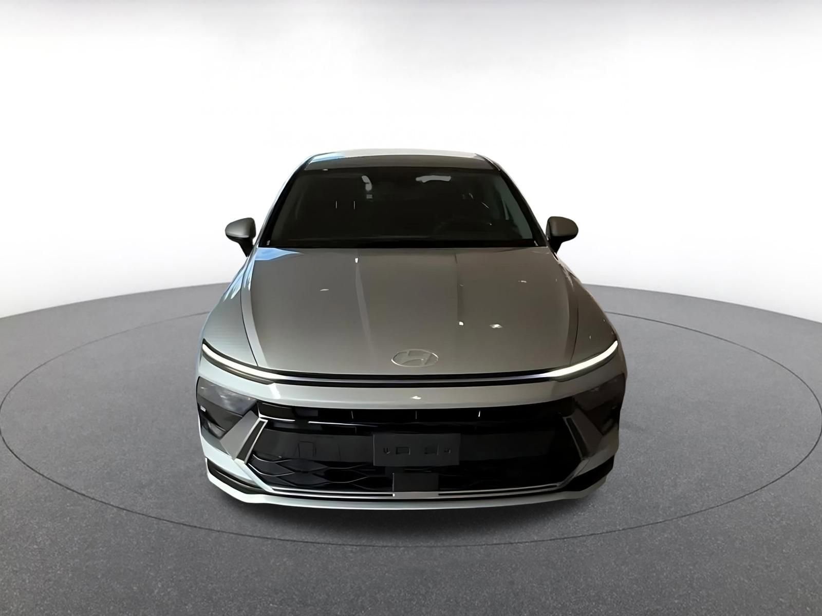 Thumbnail: 2025 Hyundai Sonata - 4