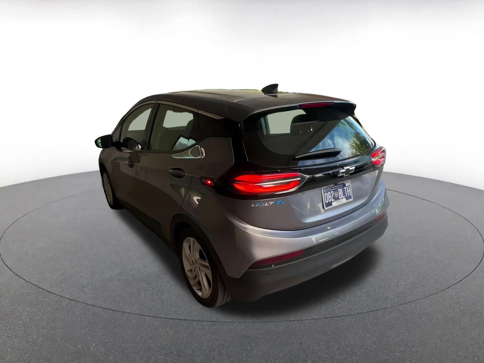 Thumbnail: 2023 Chevrolet Bolt EV - 11