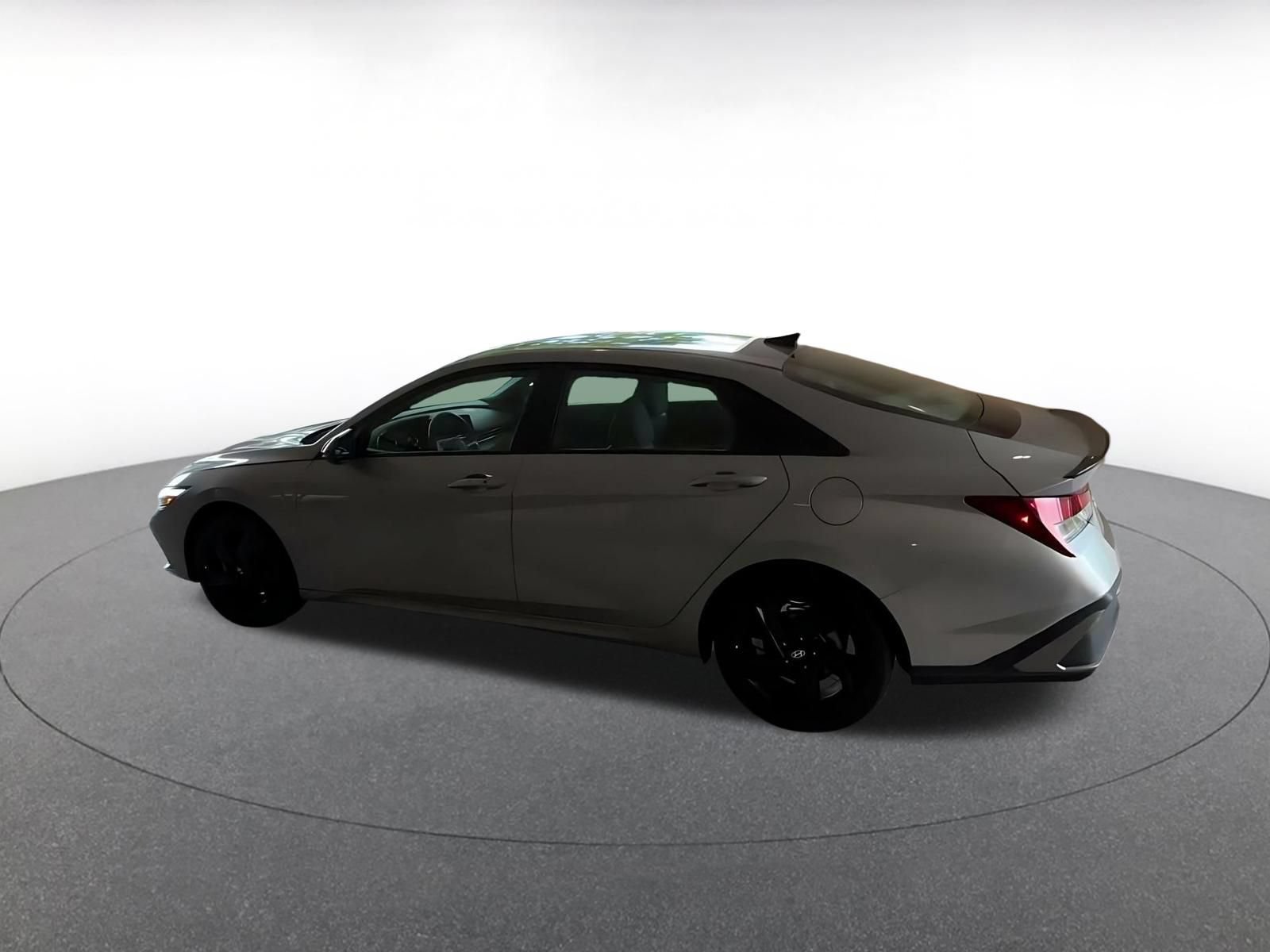 Thumbnail: 2026 Hyundai Elantra - 9