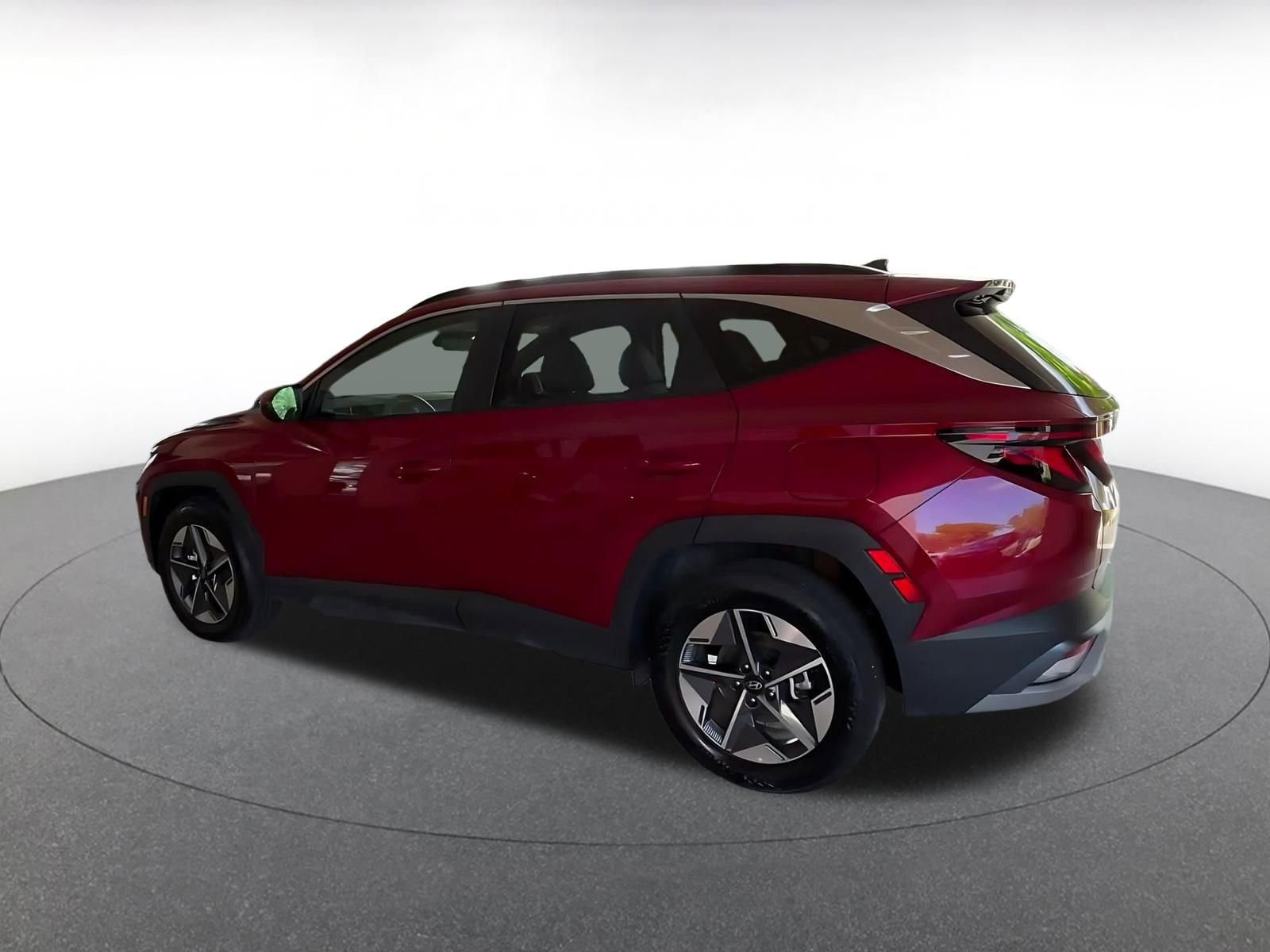 Thumbnail: 2025 Hyundai Tucson - 10