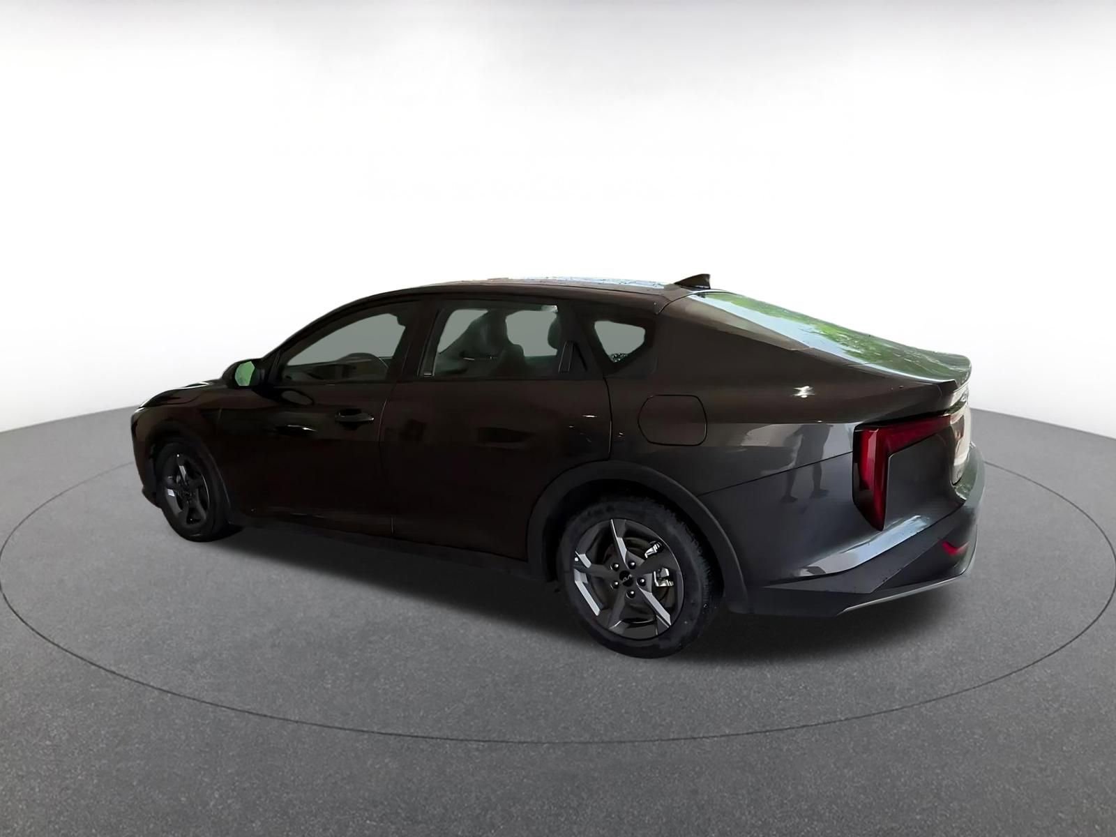 Thumbnail: 2025 Kia K4 - 9