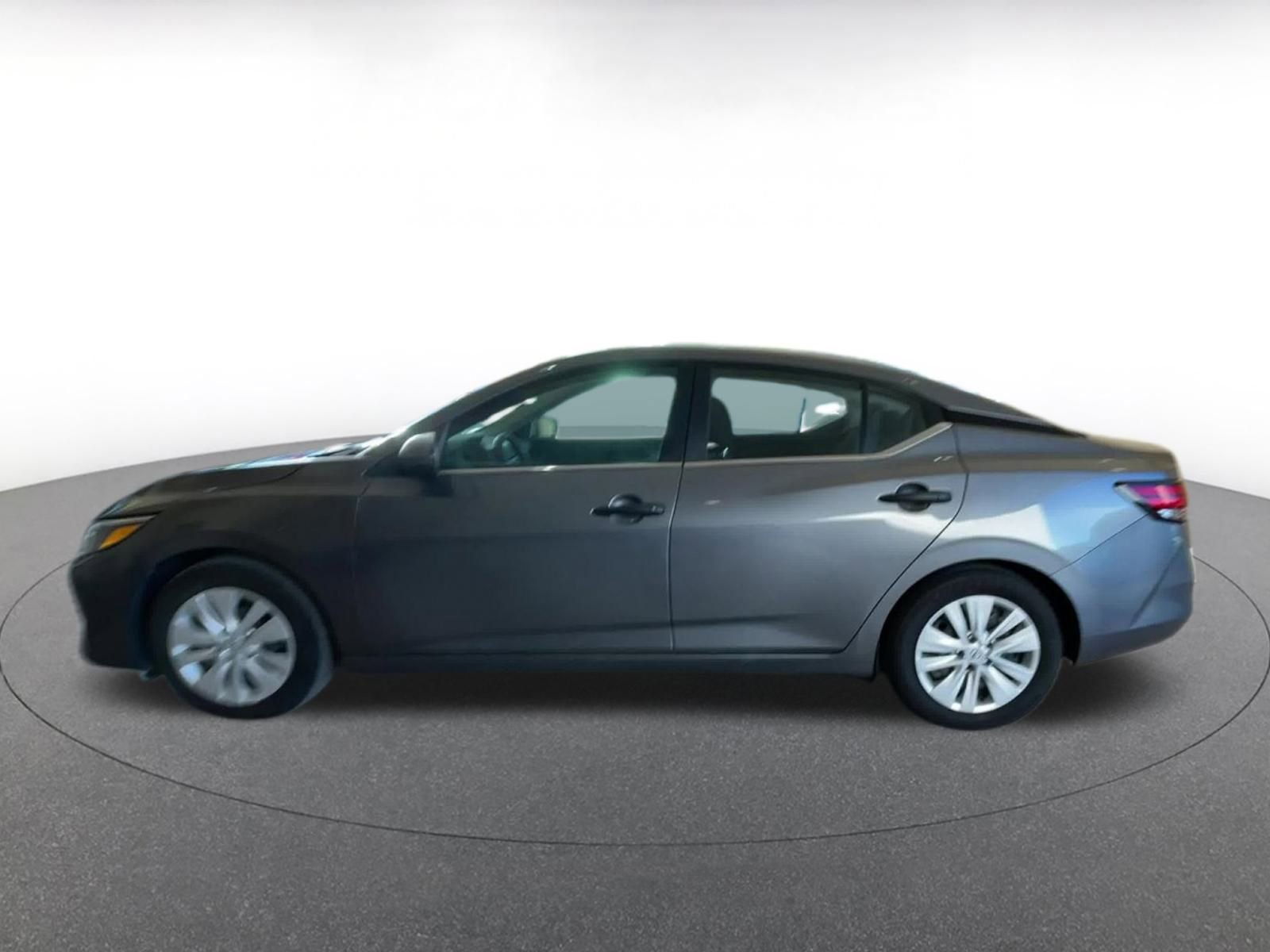 Thumbnail: 2025 Nissan Sentra - 9