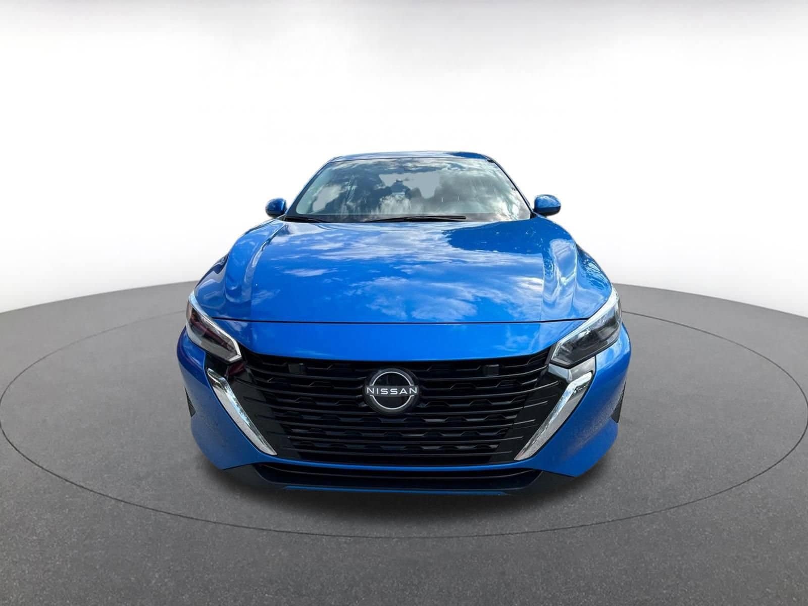 Thumbnail: 2025 Nissan Sentra - 2