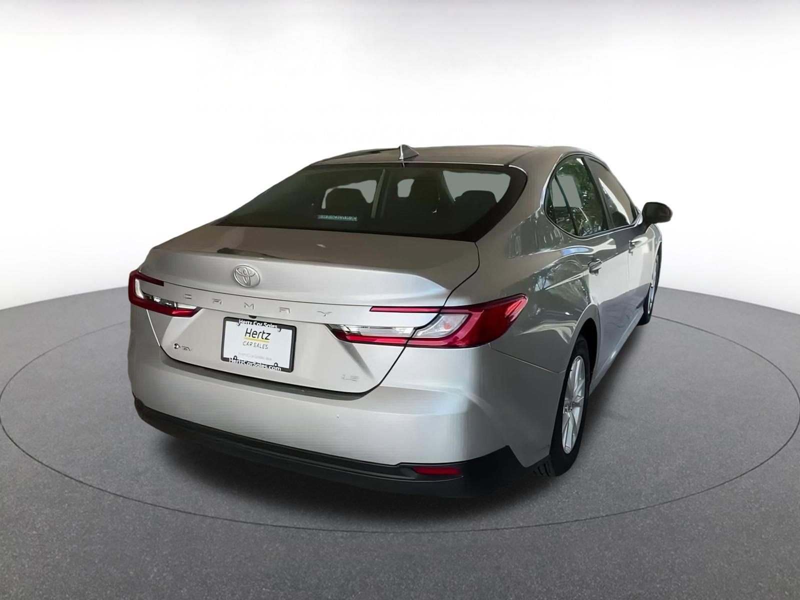 Thumbnail: 2025 Toyota Camry - 22