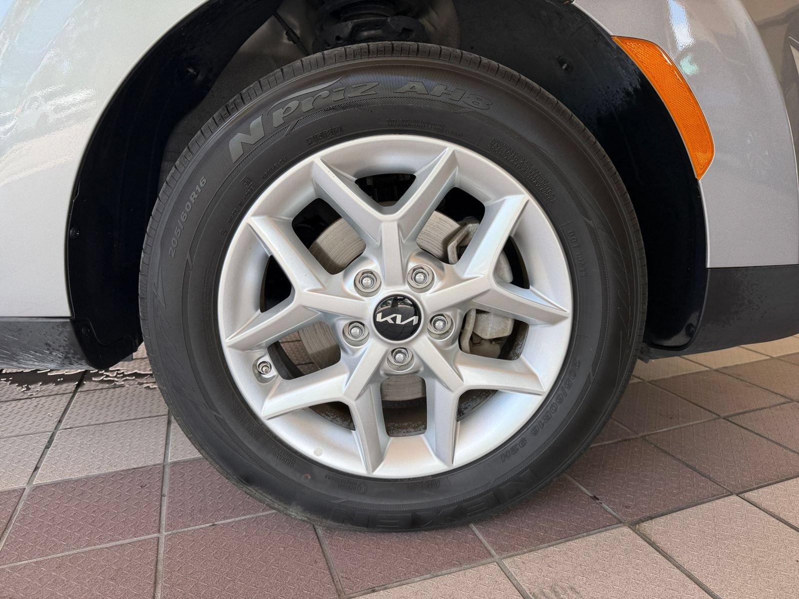 2025 Kia Soul LX - Photo 27