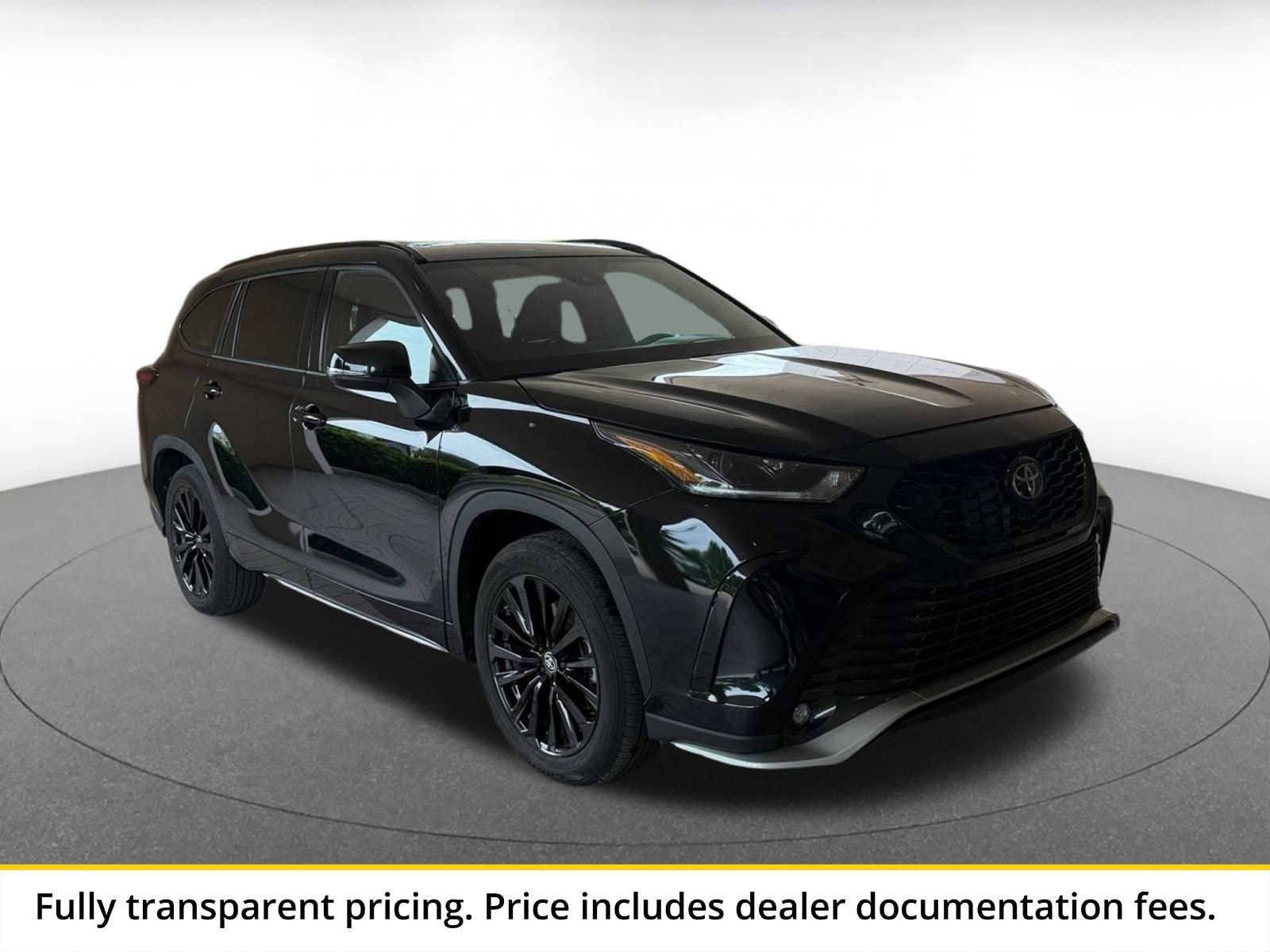 2025 Toyota Highlander LE
