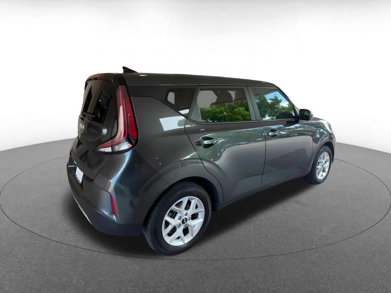 Thumbnail: 2024 Kia Soul - 11