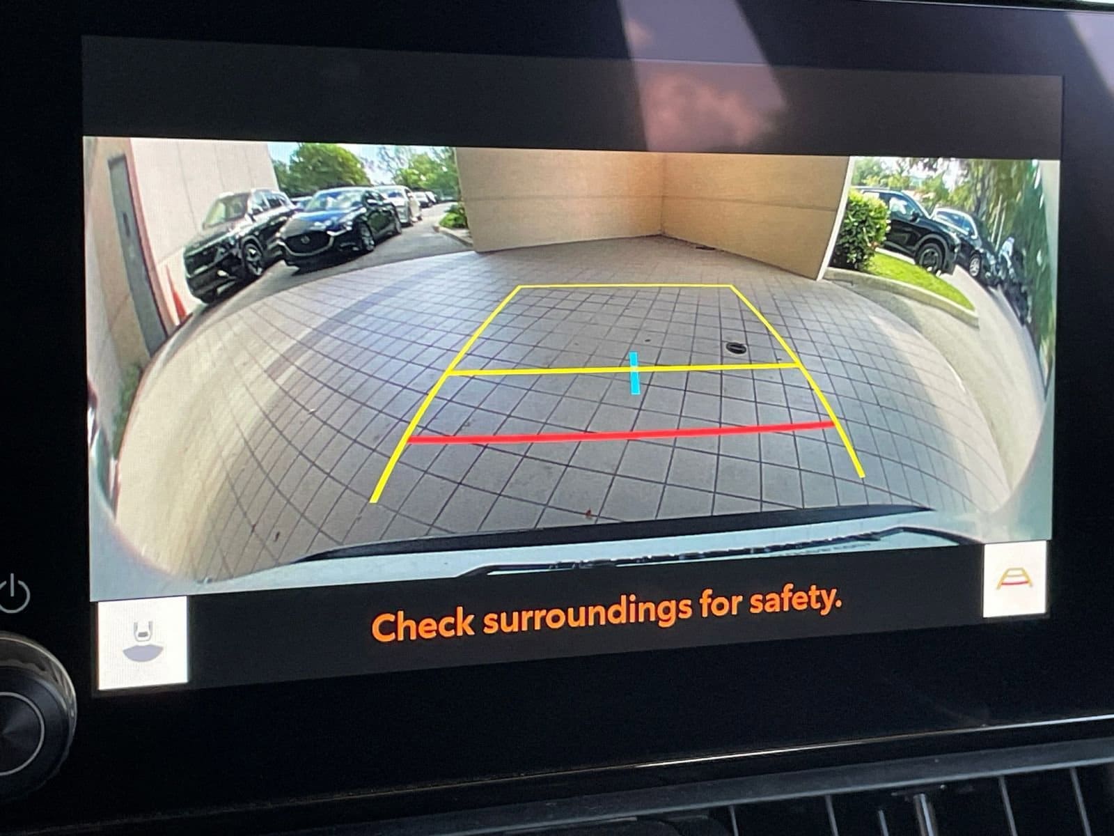 Thumbnail: 2025 Toyota RAV4 - 17