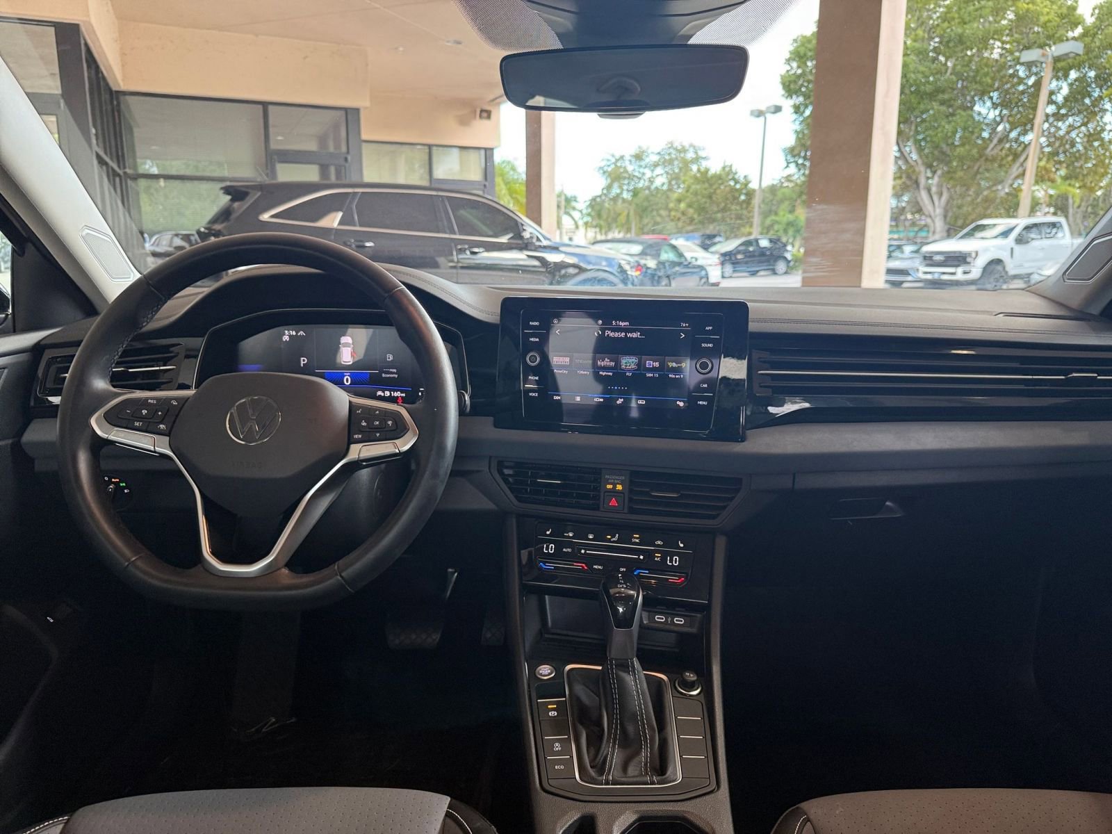 Thumbnail: 2025 Volkswagen Jetta - 27