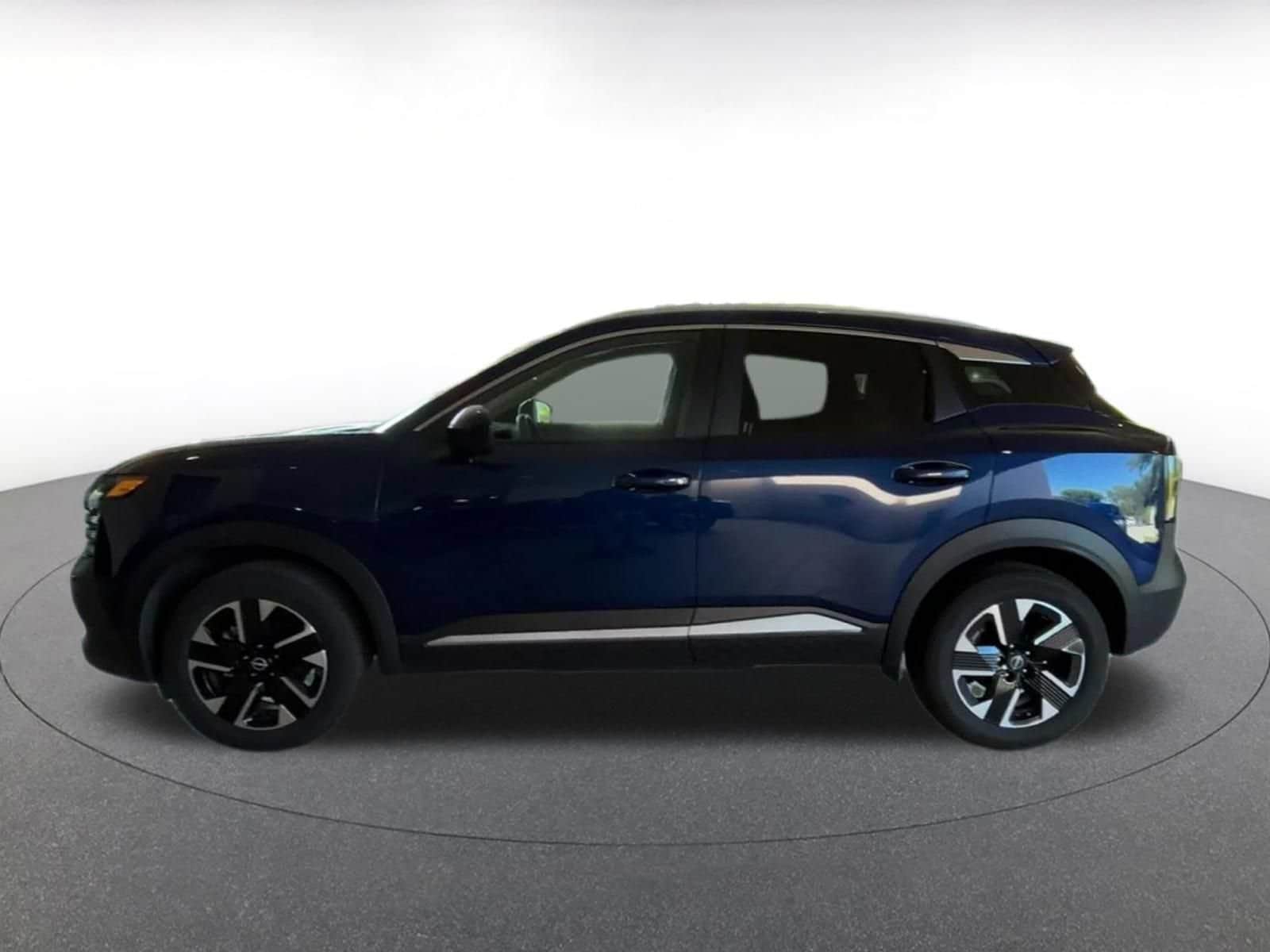 Thumbnail: 2026 Nissan Kicks - 8