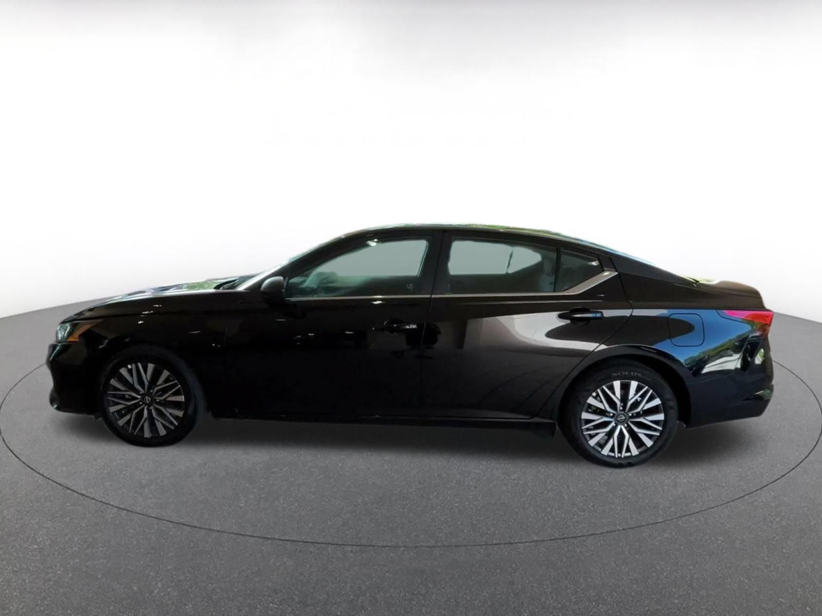Thumbnail: 2026 Nissan Altima - 7