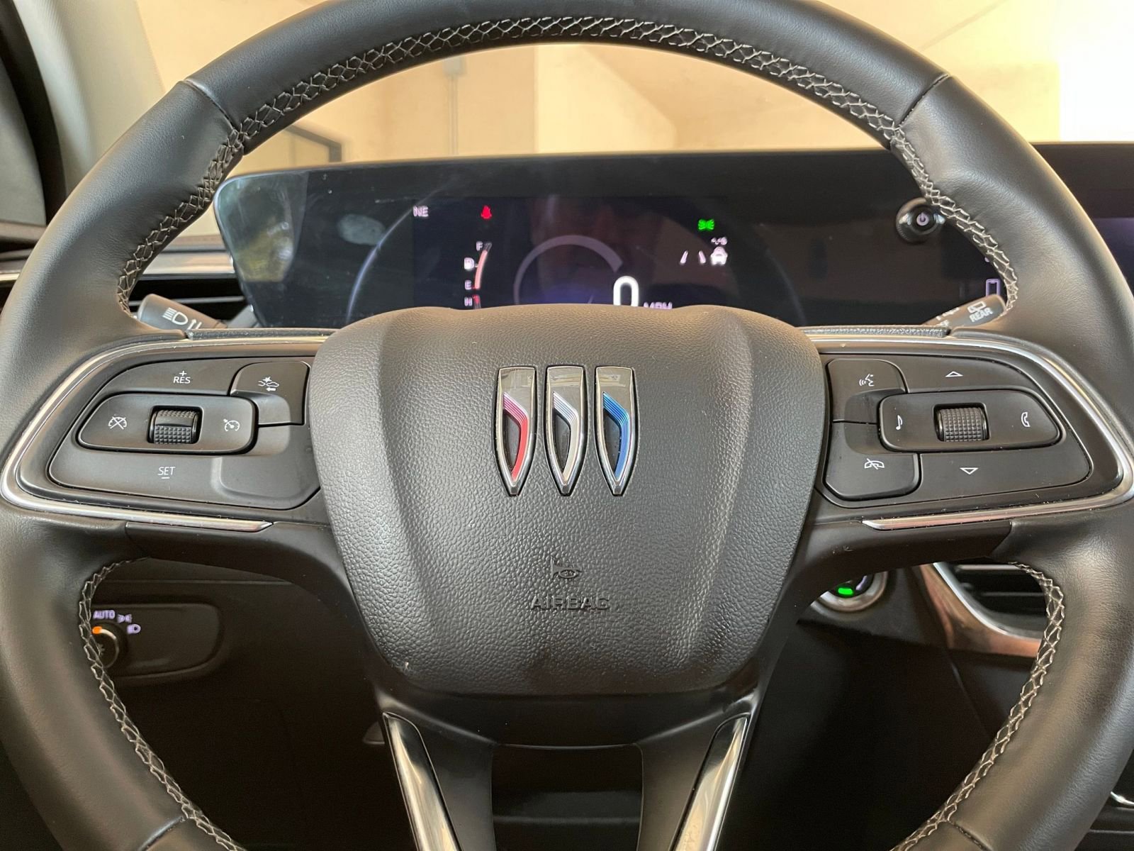 Thumbnail: 2025 Buick Encore GX - 25