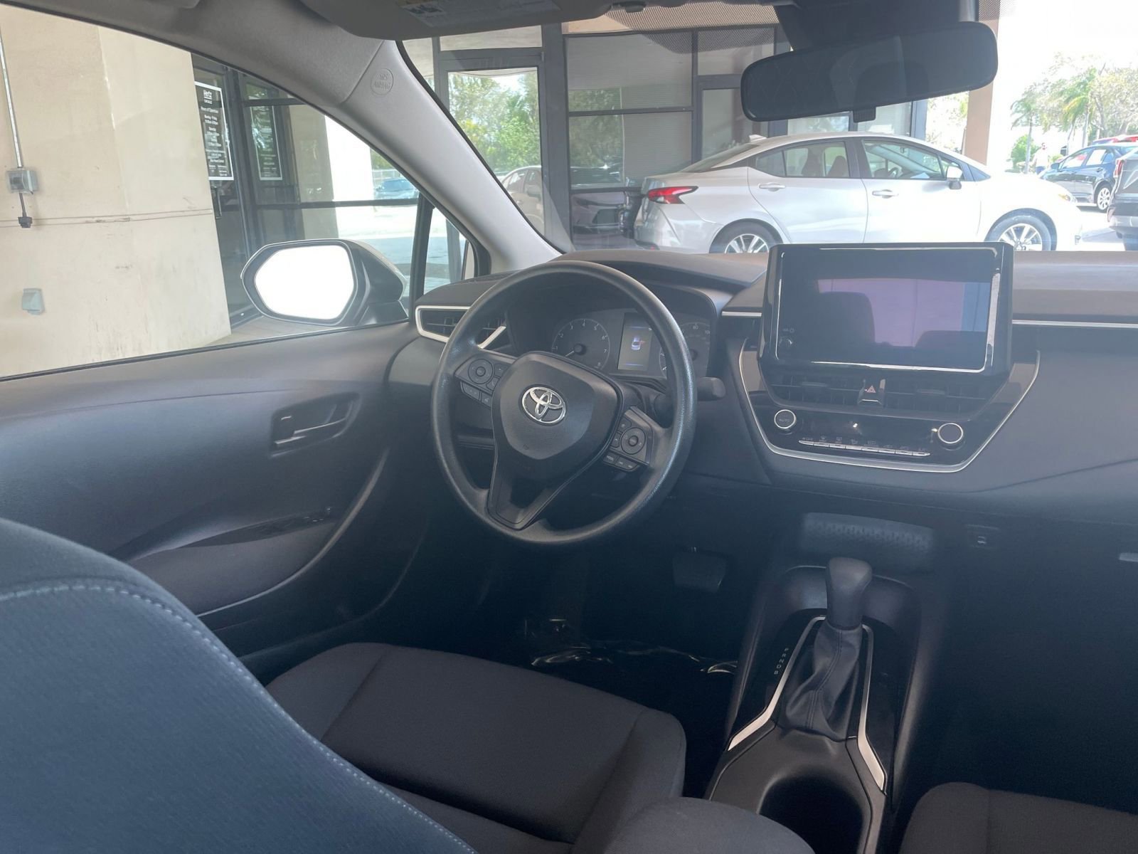 Thumbnail: 2025 Toyota Corolla - 30