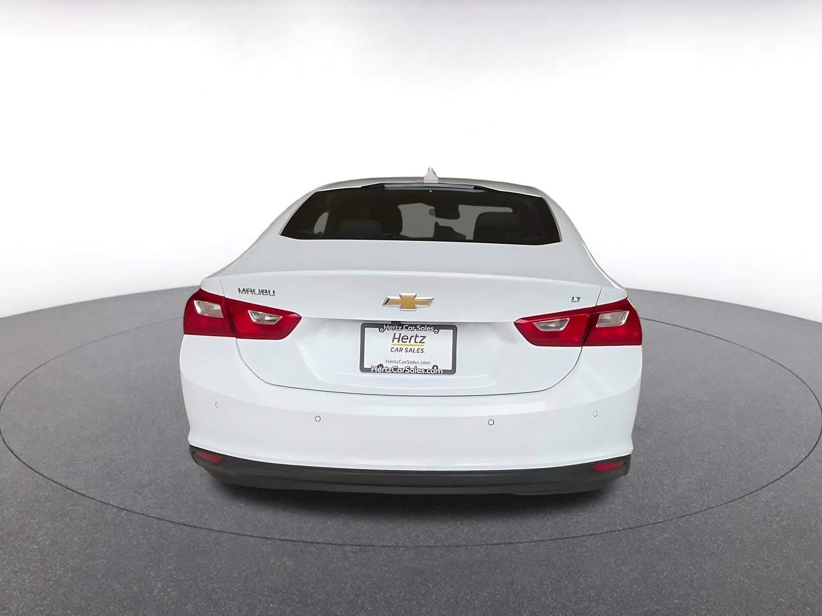 Thumbnail: 2023 Chevrolet Malibu - 12