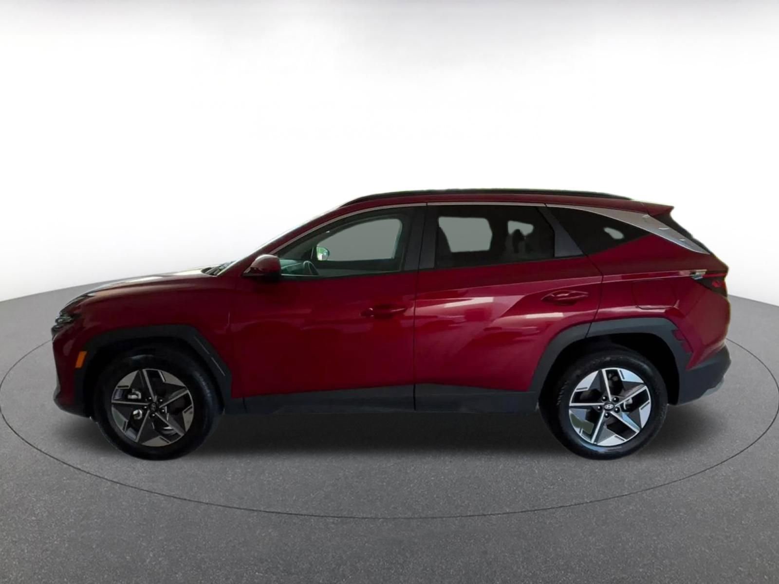 Thumbnail: 2025 Hyundai Tucson - 9